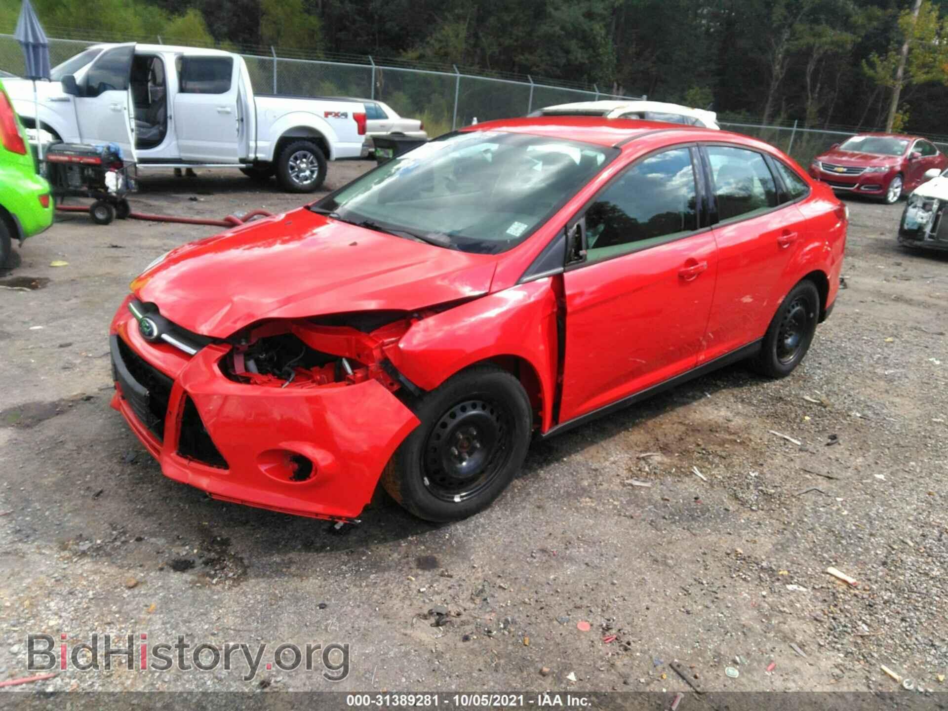 2013 FORD FOCUS - VIN: 1FADP3F24DL210148 - Фото 2