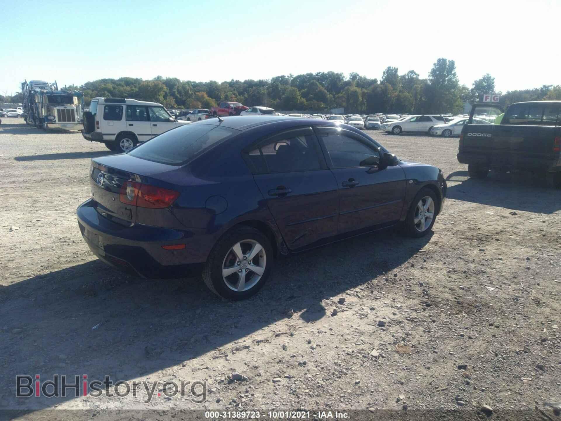 2006 MAZDA MAZDA3 - VIN: JM1BK32F761483656 - Фото 4
