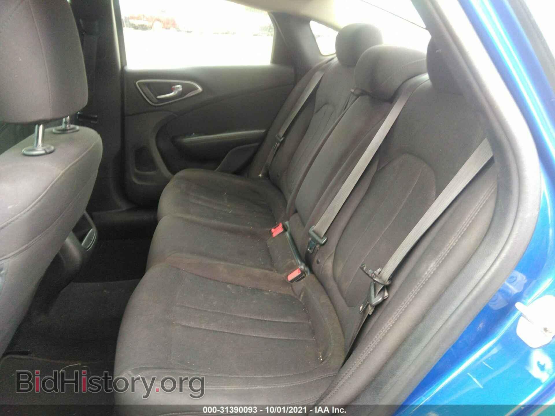 2015 CHRYSLER 200 - VIN: 1C3CCCAB4FN640301 - Photo 8