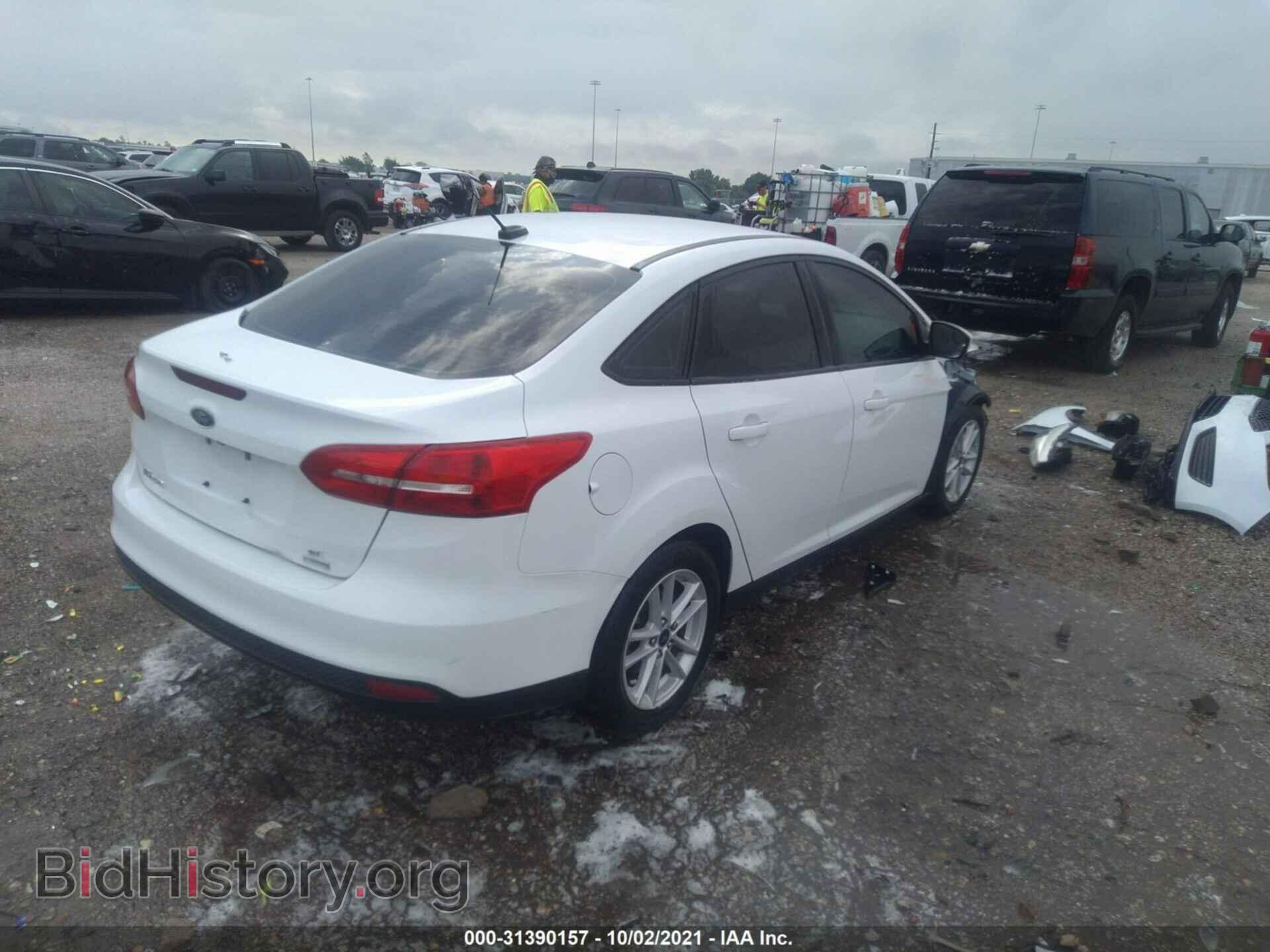 2018 FORD FOCUS - VIN: 1FADP3FE2JL229691 - Фото 4