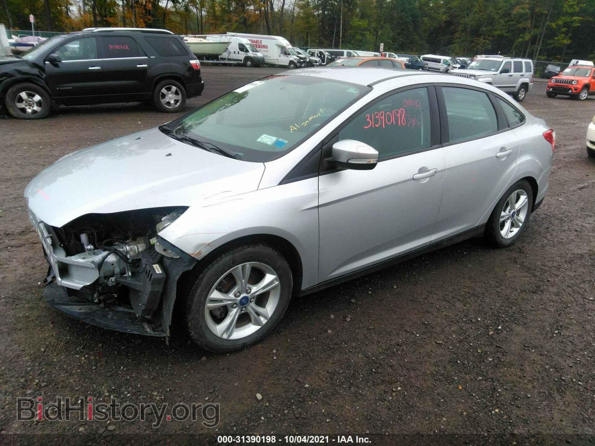2014 FORD FOCUS - VIN: 1FADP3F26EL377631 - Photo 2