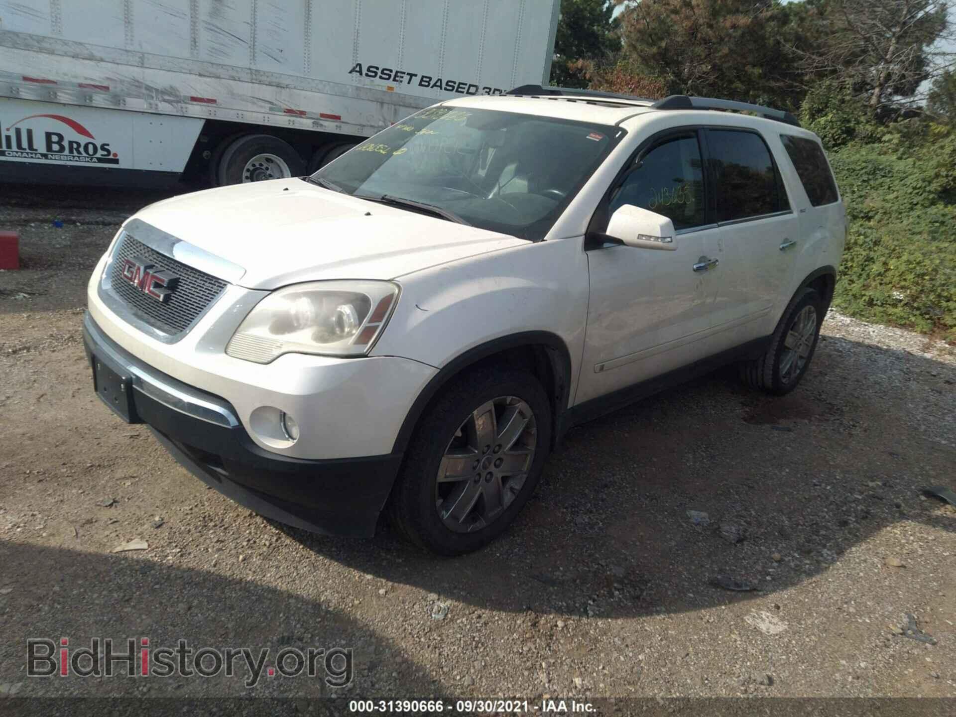 2010 GMC ACADIA - VIN: 1GKLRNED8AJ162115 - Photo 2