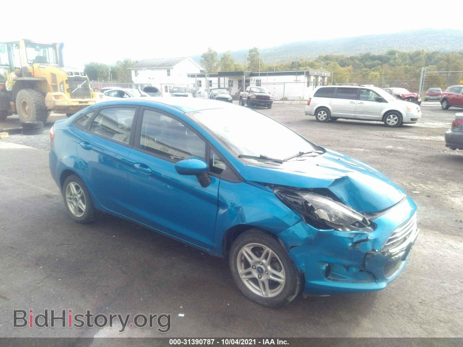 Фотография 3FADP4BJ8HM129080 - FORD FIESTA 2017