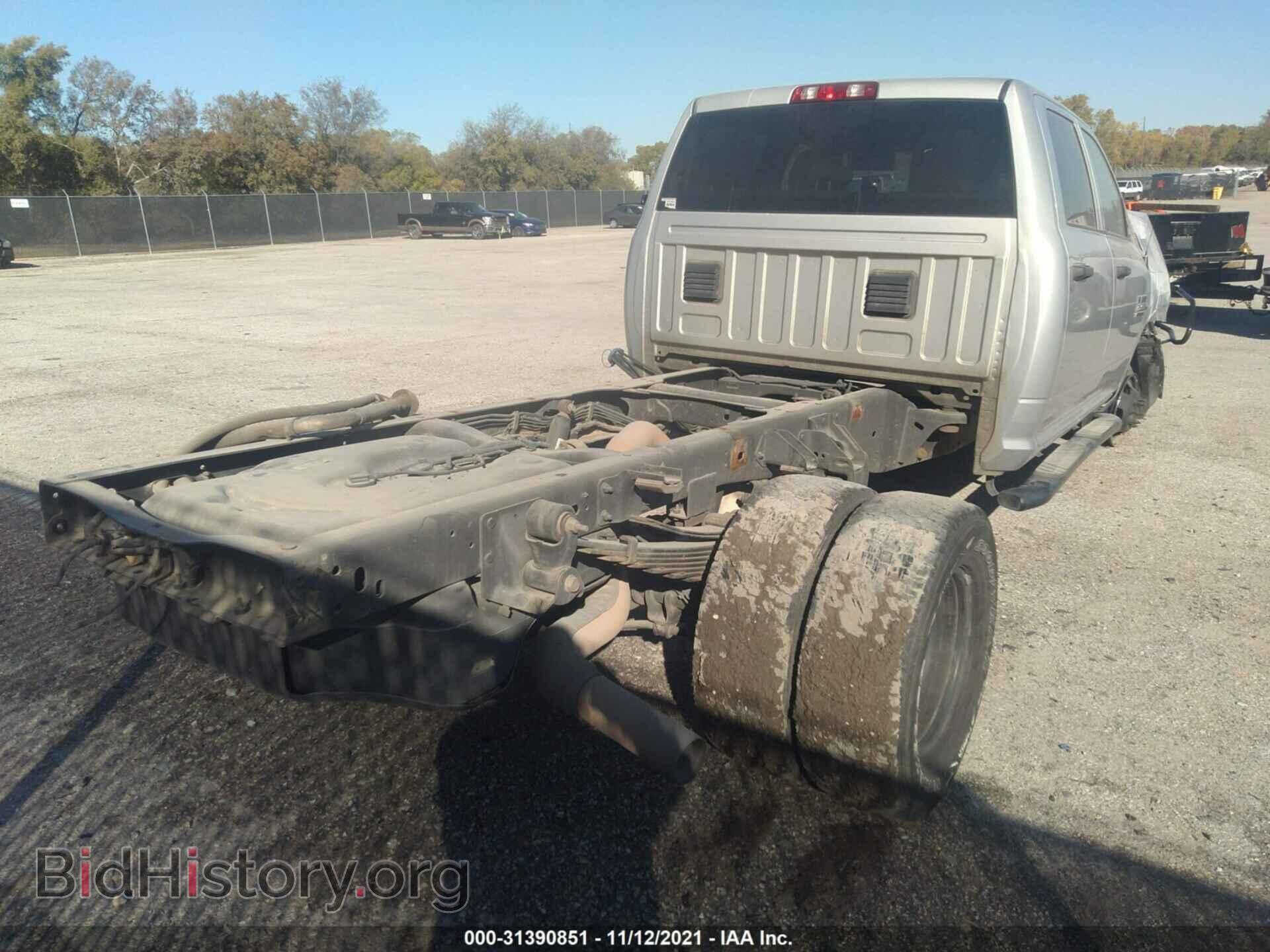 2017 RAM 3500 CHASSIS CAB - VIN: 3C7WRTCL0HG619957 - Photo 4