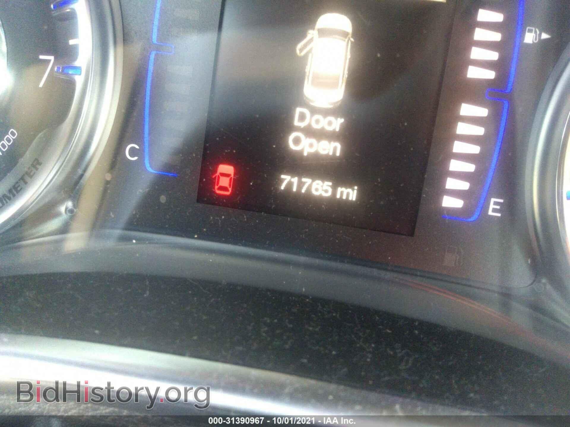 2015 CHRYSLER 200 - VIN: 1C3CCCAB7FN609737 - Фото 7