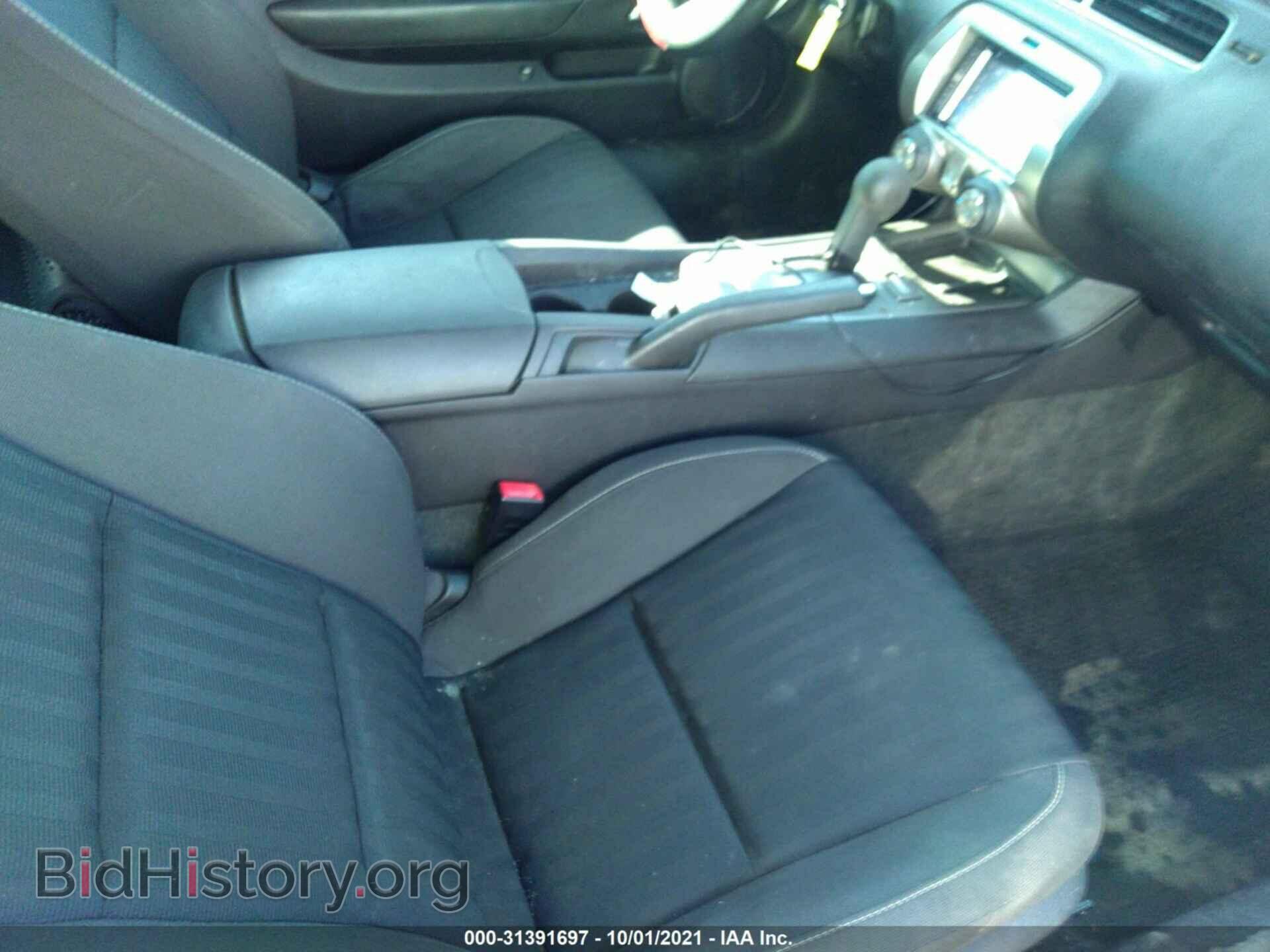 2011 CHEVROLET CAMARO - VIN: 2G1FA1ED2B9197845 - Фото 5