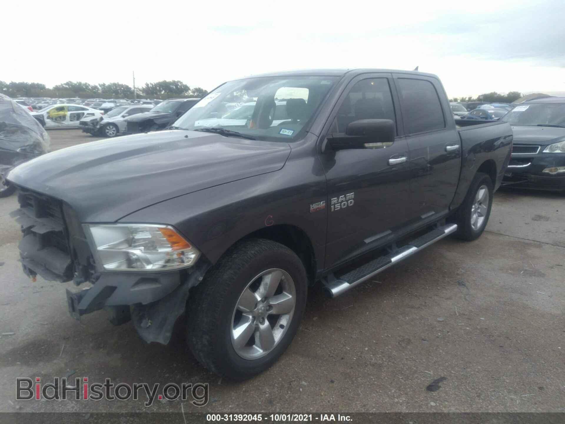 2016 RAM 1500 - VIN: 1C6RR6LT4GS332518 - Фото 2