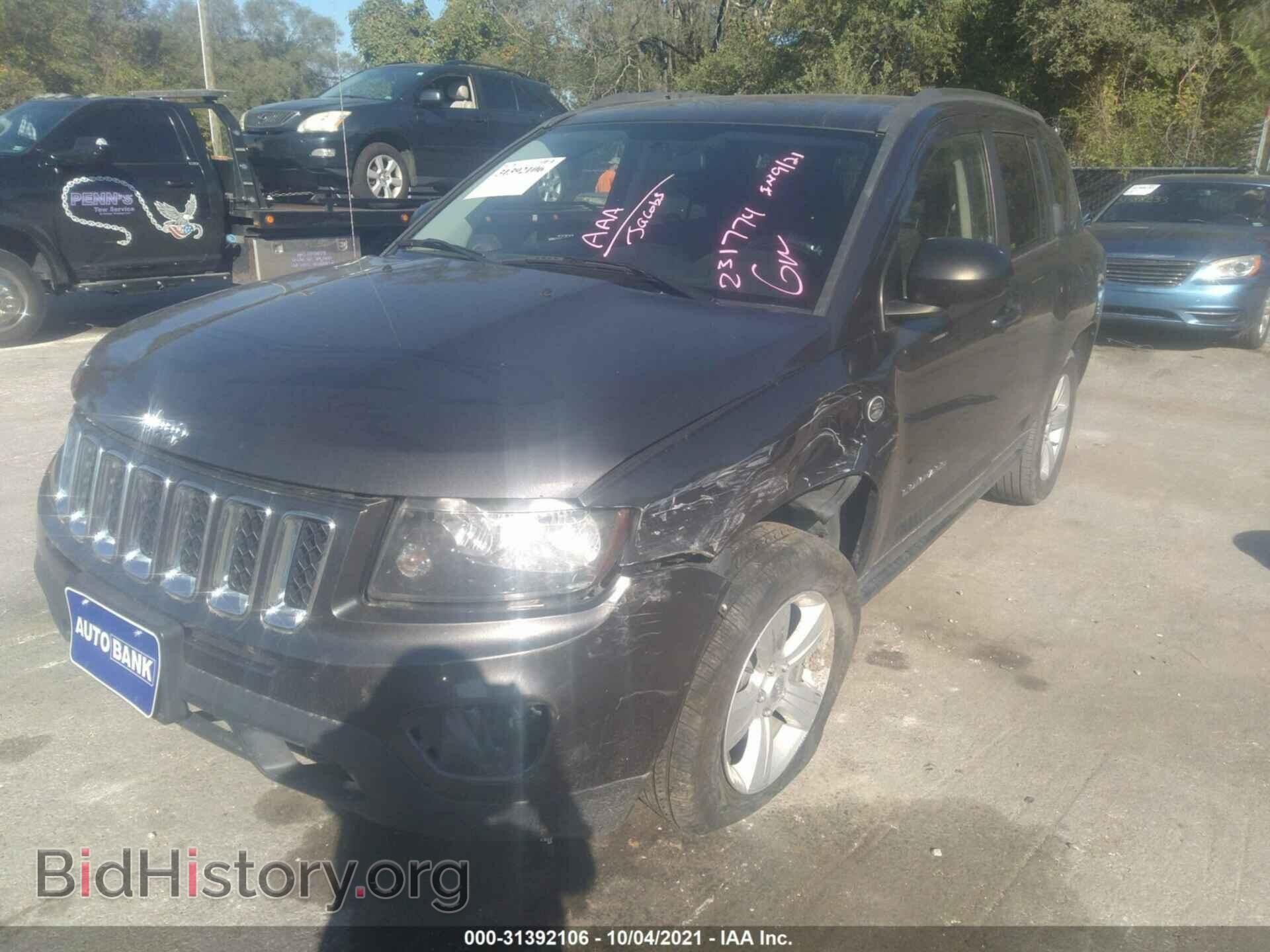 2014 JEEP COMPASS - VIN: 1C4NJDBBXED846516 - Фото 2