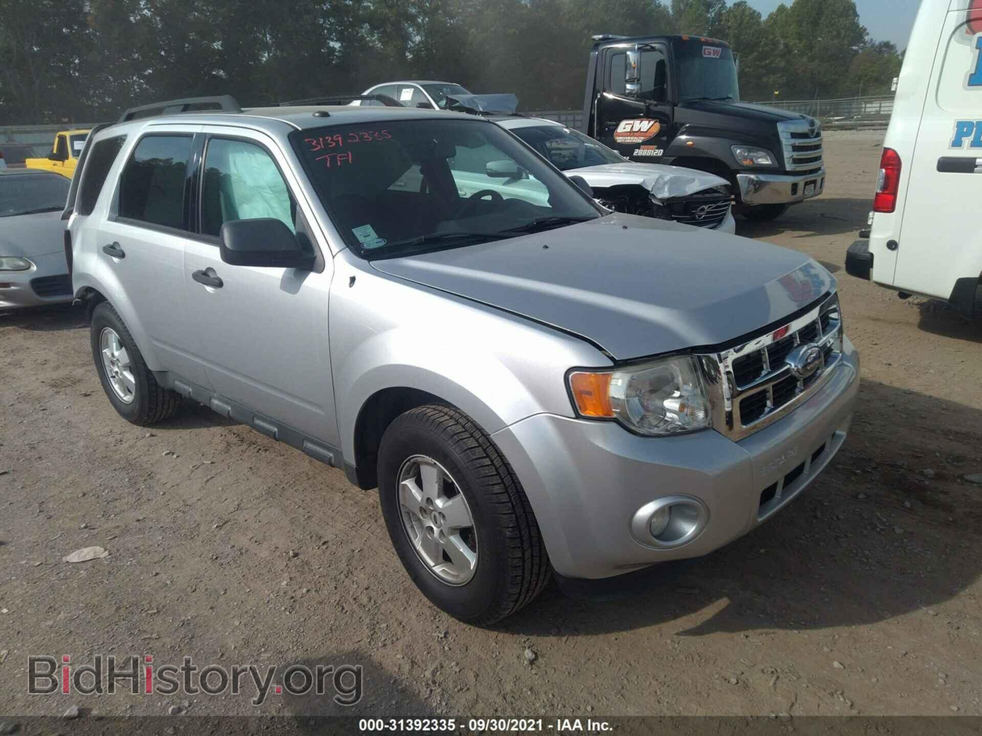 Фотография 1FMCU0D79CKB48581 - FORD ESCAPE 2012