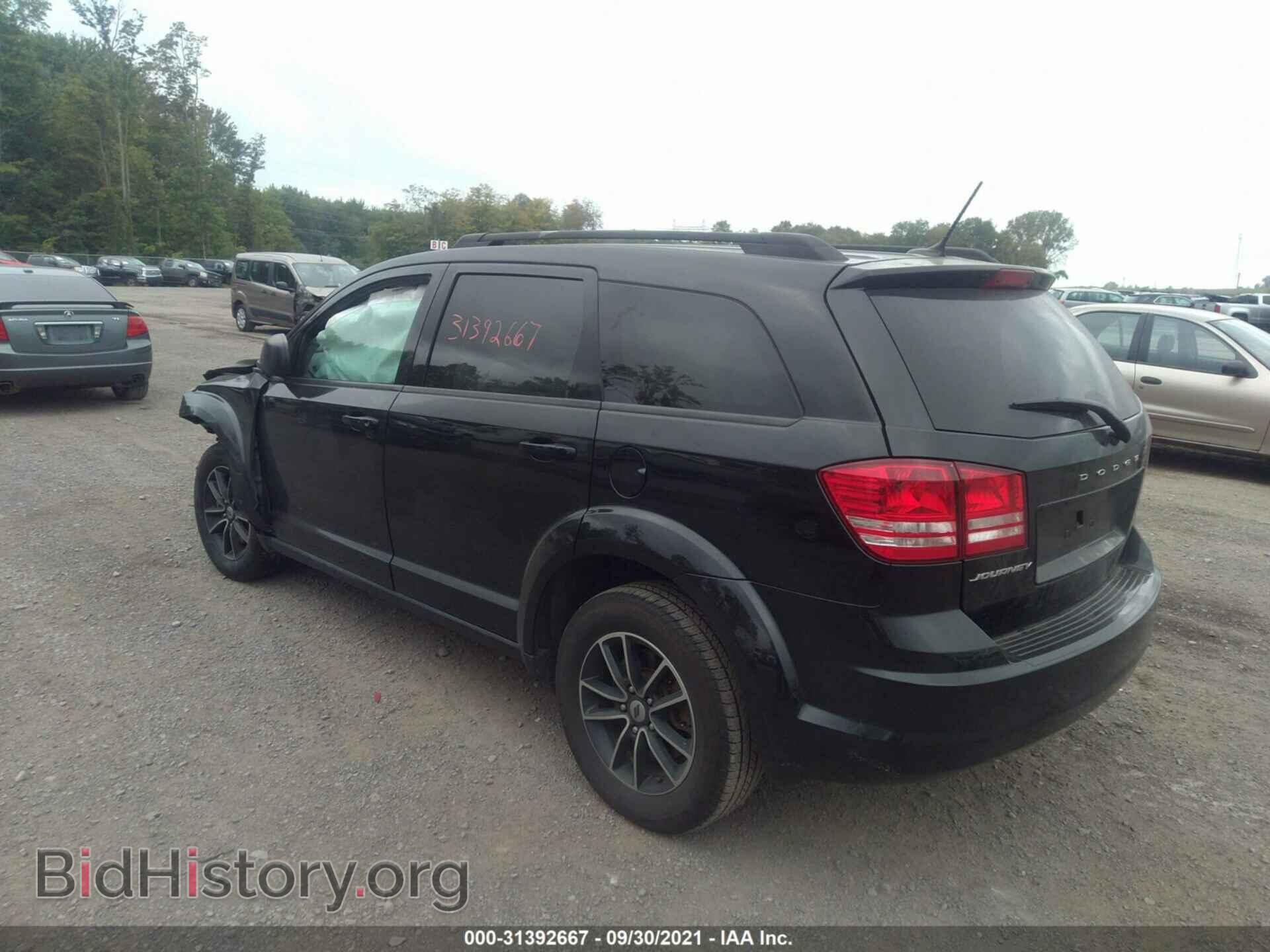 2018 DODGE JOURNEY - VIN: 3C4PDCAB8JT363977 - Фото 3