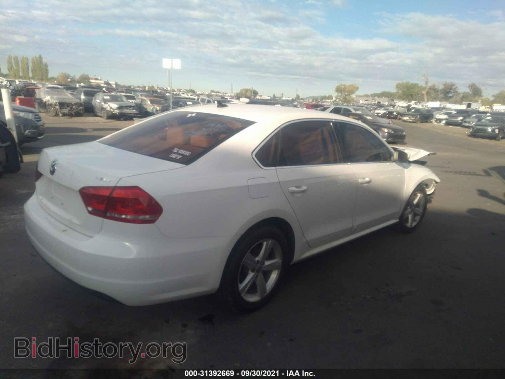 2014 VOLKSWAGEN PASSAT - VIN: 1VWBS7A30EC087809 - Фото 4