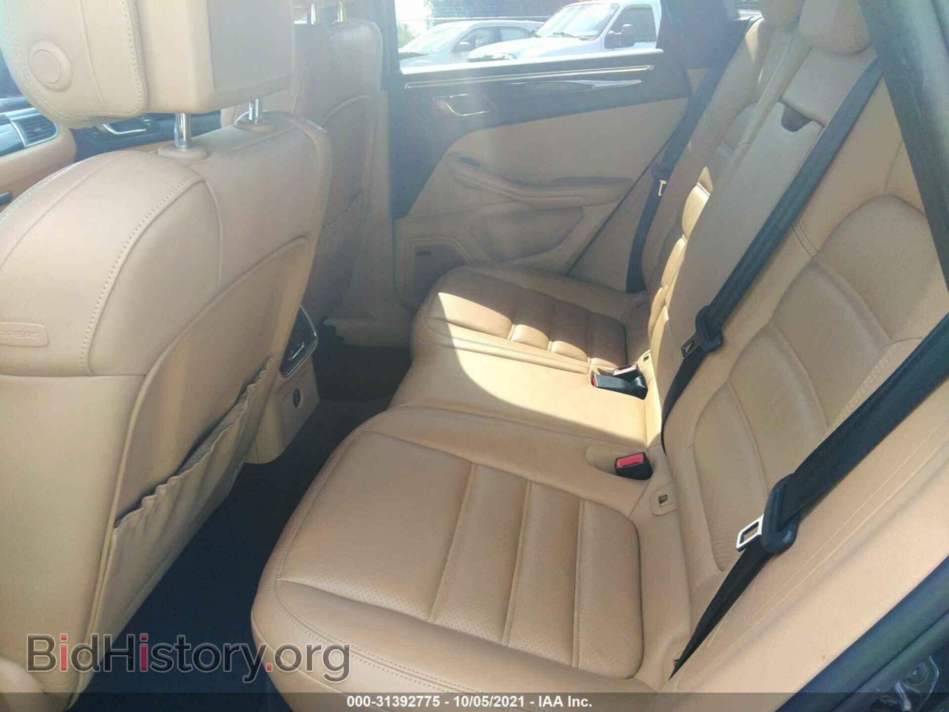 2017 PORSCHE MACAN - VIN: WP1AB2A58HLB14065 - Photo 8