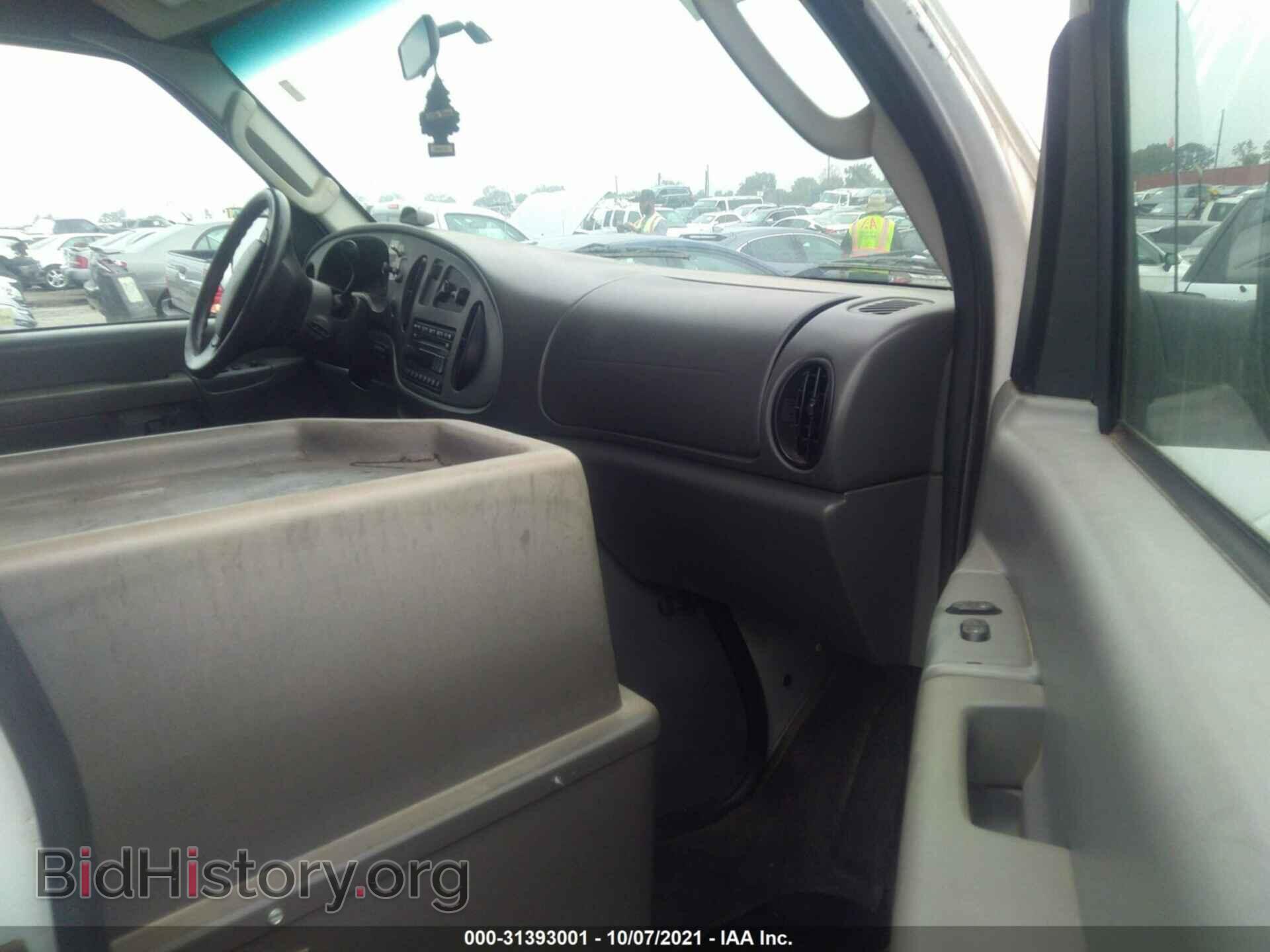 2007 FORD ECONOLINE CARGO VAN - VIN: 1FTSS34L27DA63936 - Фото 5