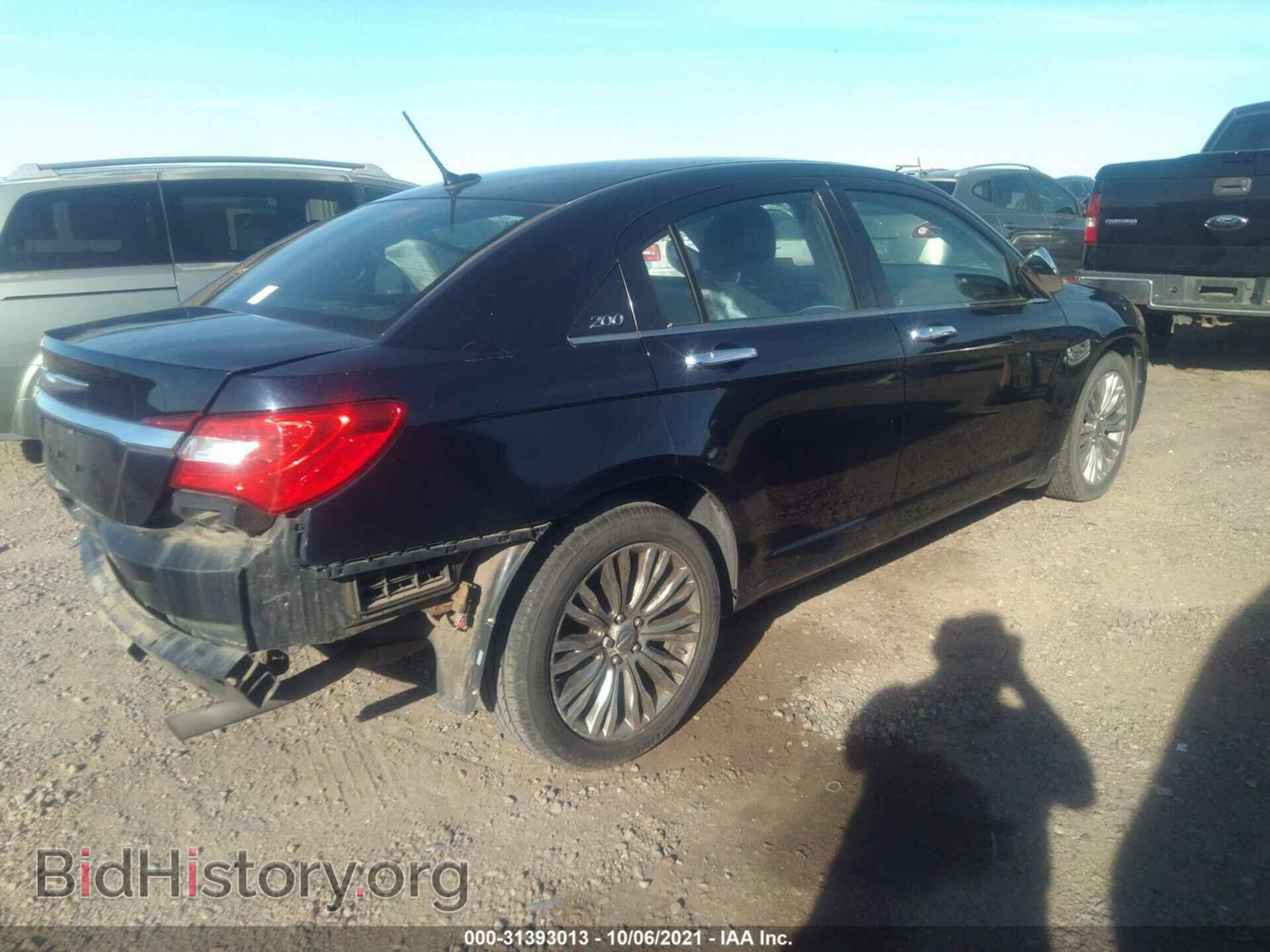 2012 CHRYSLER 200 - VIN: 1C3CCBCBXCN306065 - Фото 4