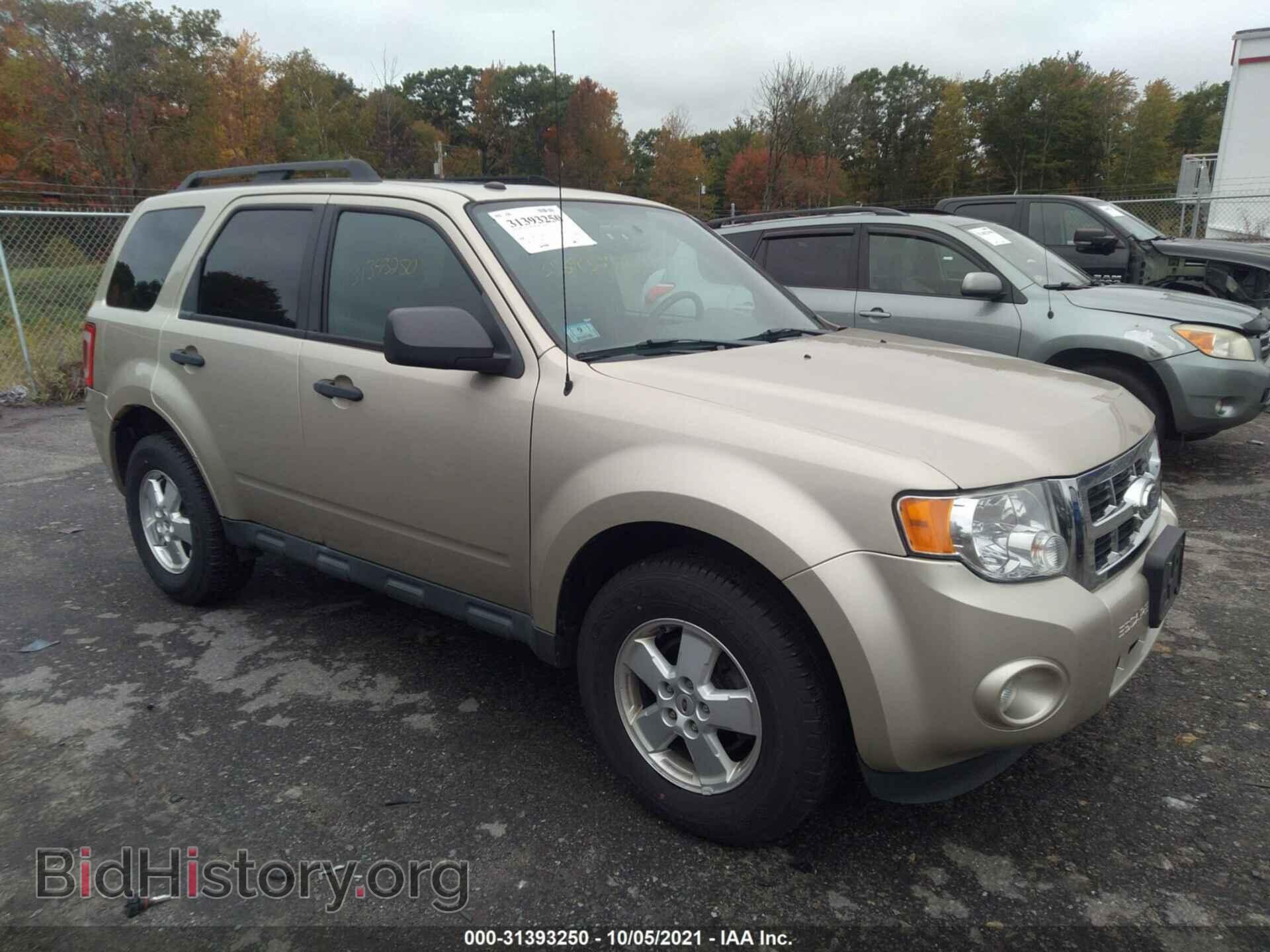 Фотография 1FMCU9DGXBKA97255 - FORD ESCAPE 2011