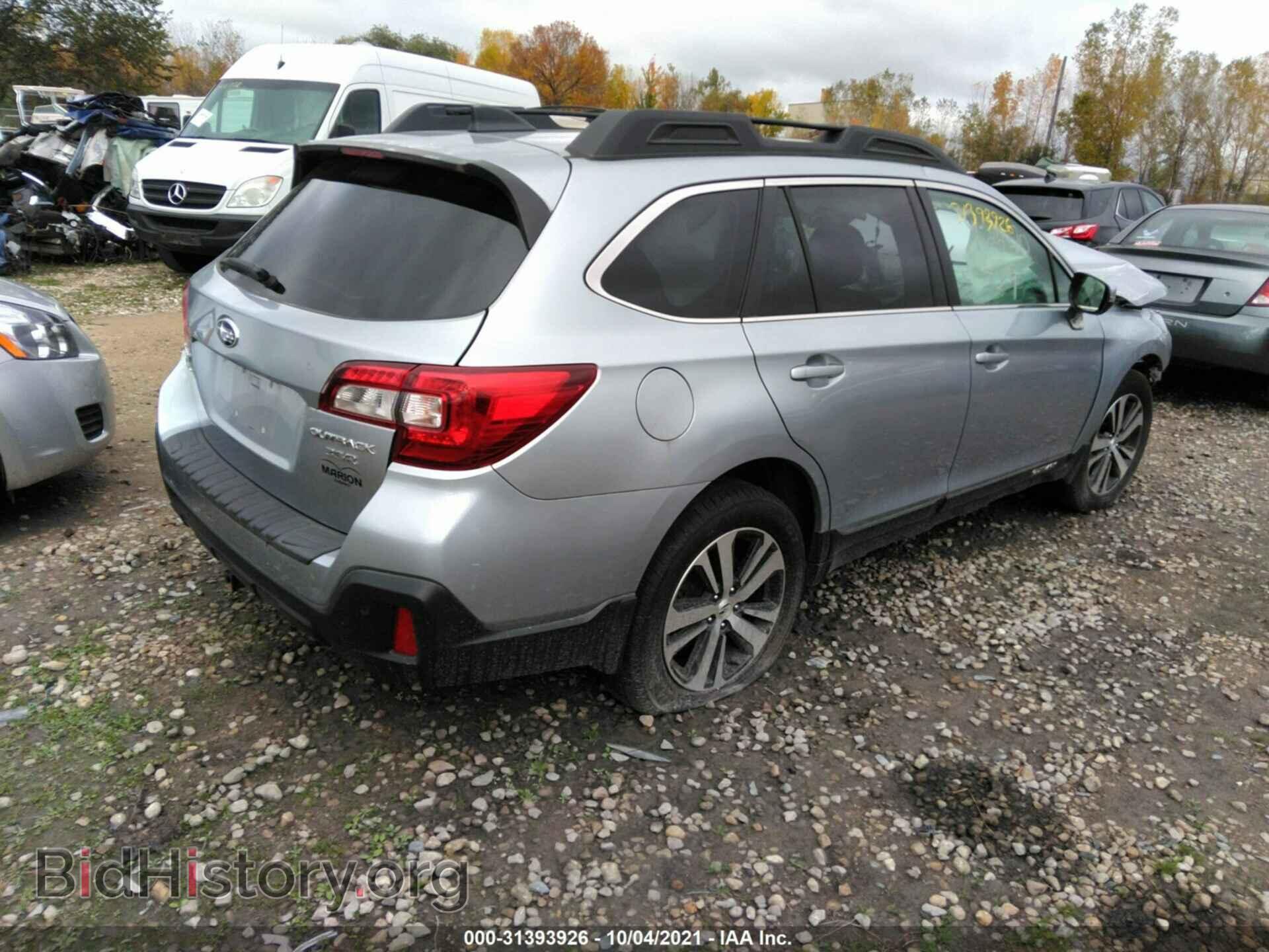 2018 SUBARU OUTBACK - VIN: 4S4BSENC5J3205554 - Фото 4