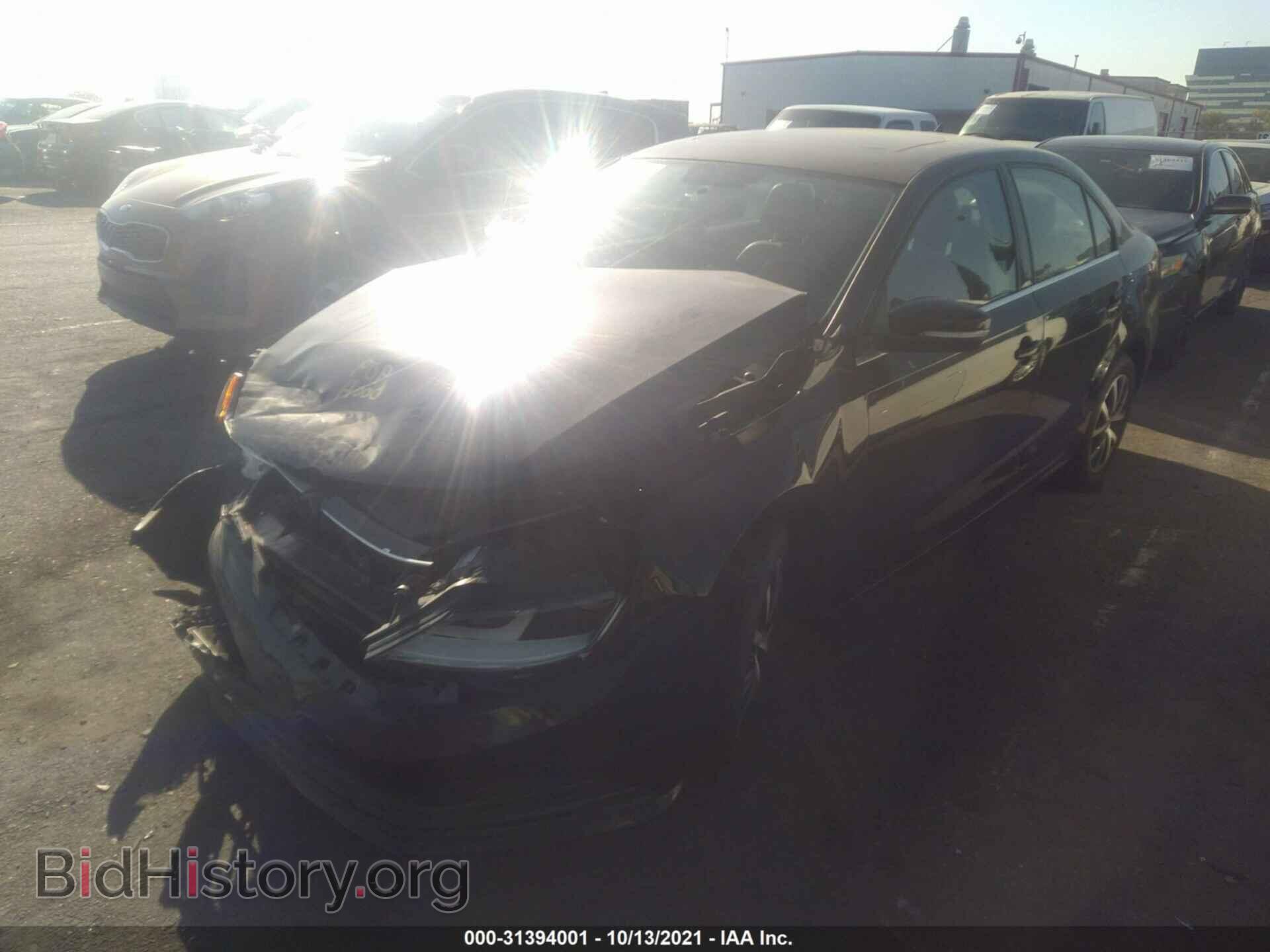 2017 VOLKSWAGEN JETTA - VIN: 3VWDB7AJ5HM323932 - Фото 2
