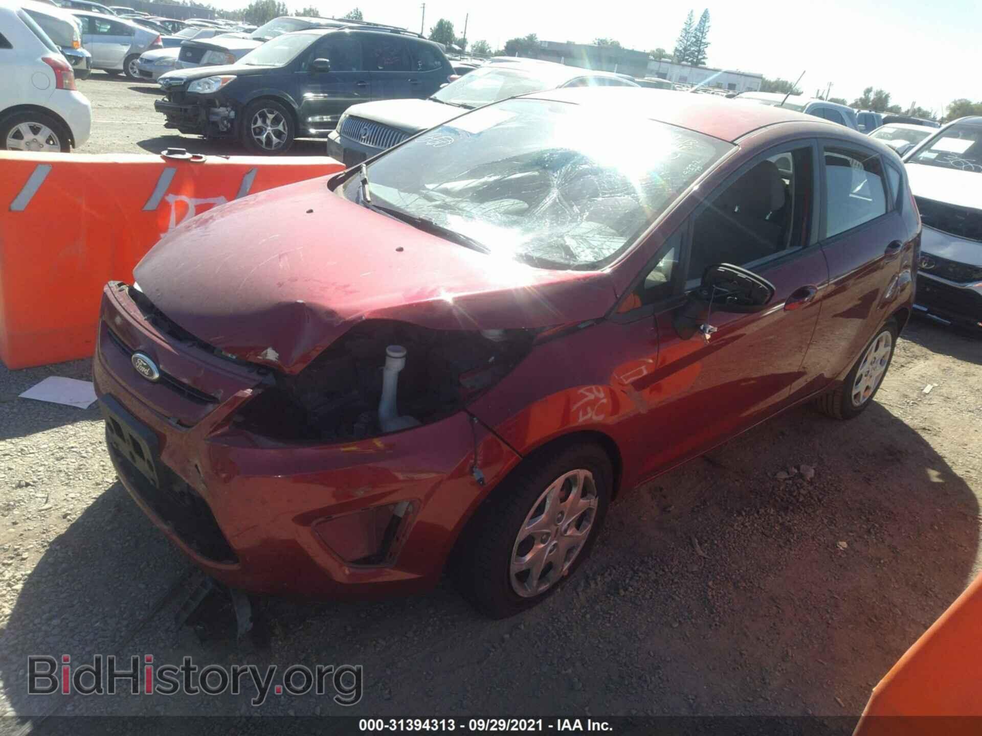 2013 FORD FIESTA - VIN: 3FADP4EJ3DM208470 - Фото 2