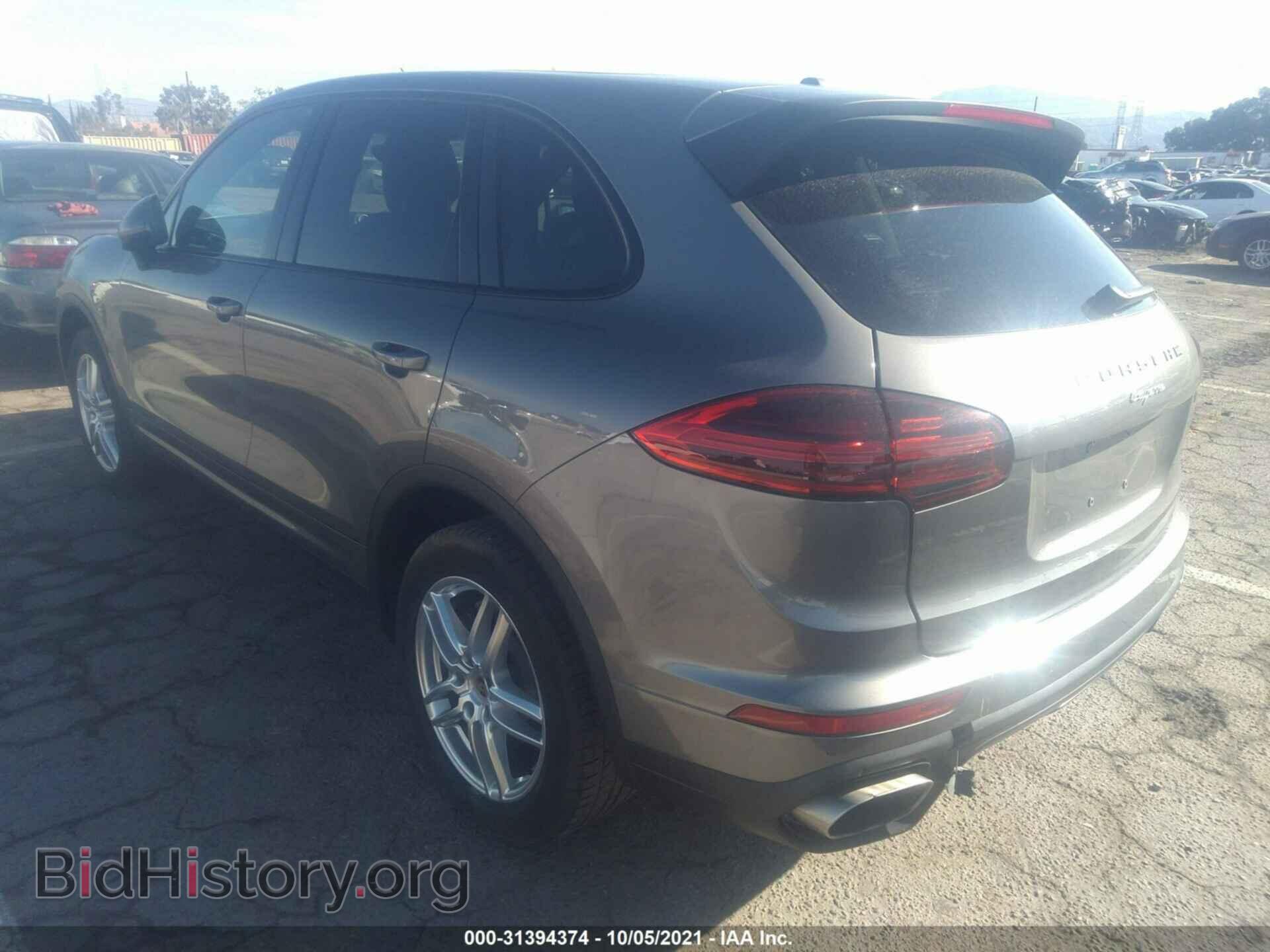 2016 PORSCHE CAYENNE - VIN: WP1AA2A2XGKA12733 - Фото 3