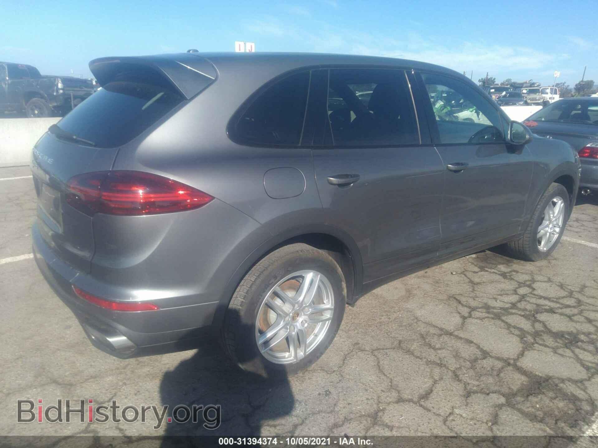 2016 PORSCHE CAYENNE - VIN: WP1AA2A2XGKA12733 - Фото 4