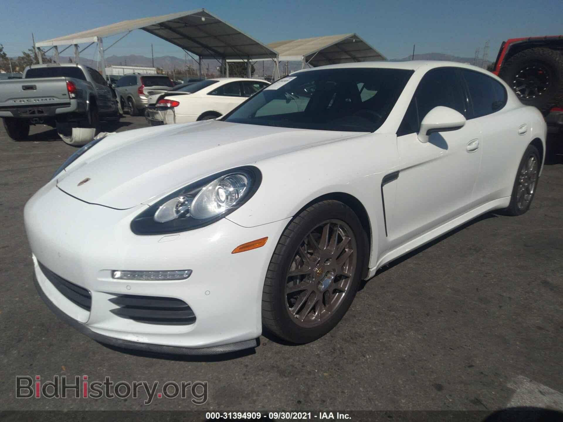 2015 PORSCHE PANAMERA - VIN: WP0AA2A73FL001210 - Фото 2