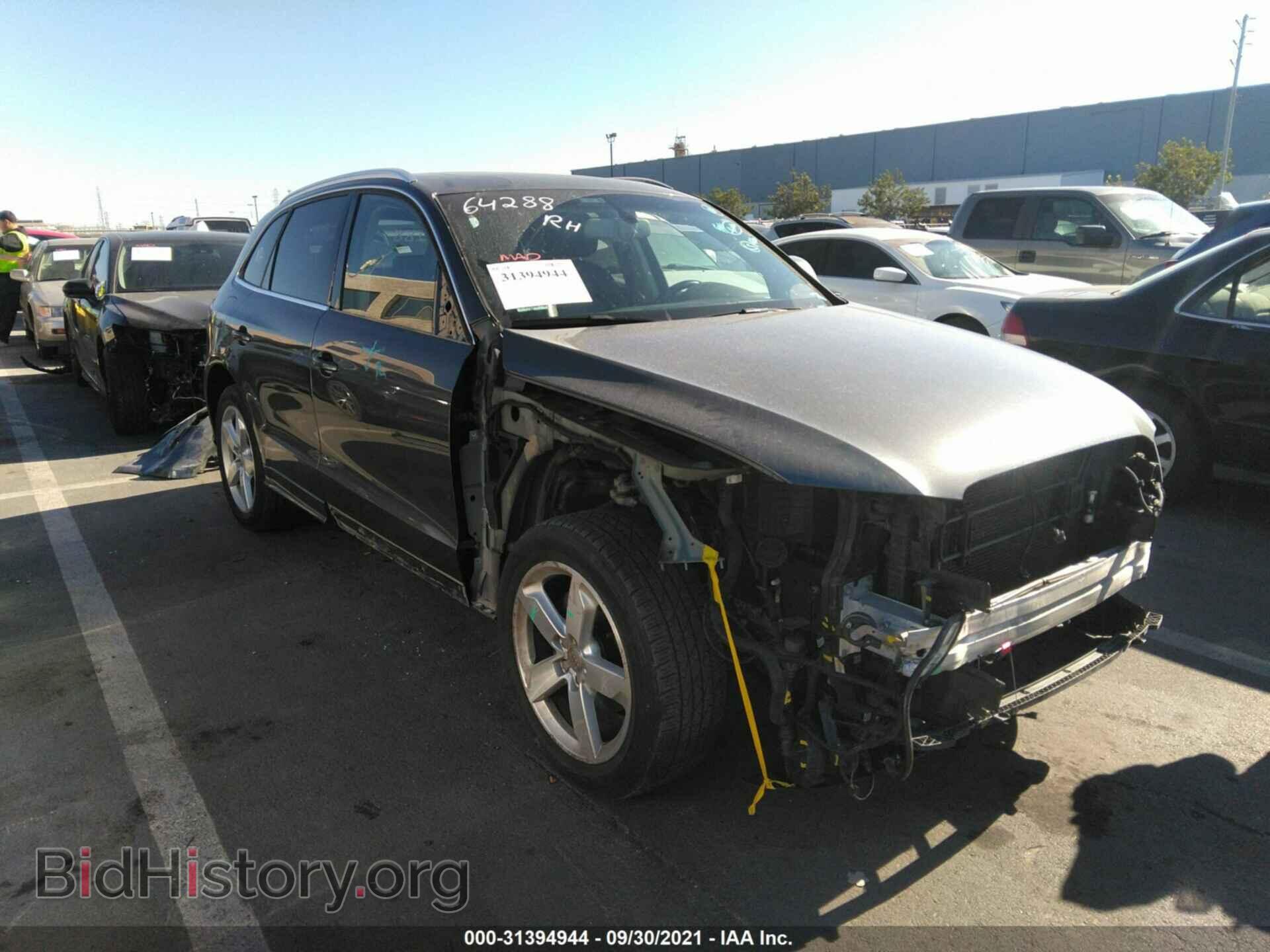 Photo WA1DKAFP8CA138917 - AUDI Q5 2012