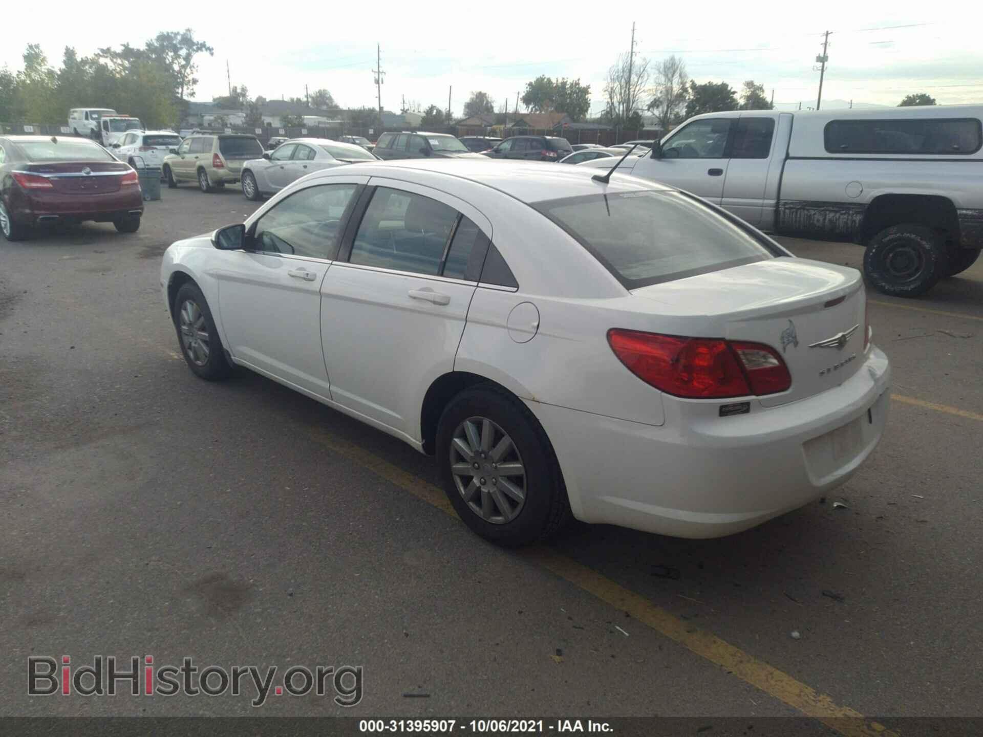 2010 CHRYSLER SEBRING - VIN: 1C3CC4FB7AN216876 - Фото 3