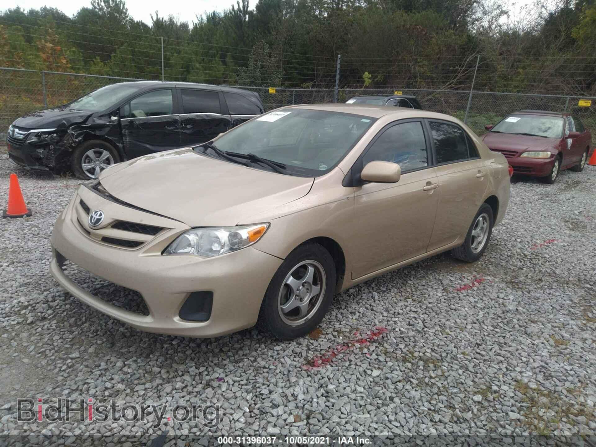2011 TOYOTA COROLLA - VIN: 2T1BU4EE8BC637252 - Фото 2