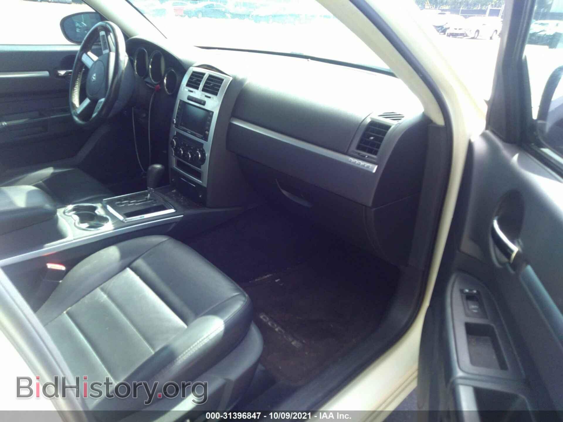 2010 DODGE CHARGER - VIN: 2B3CA8CT4AH303764 - Фото 5