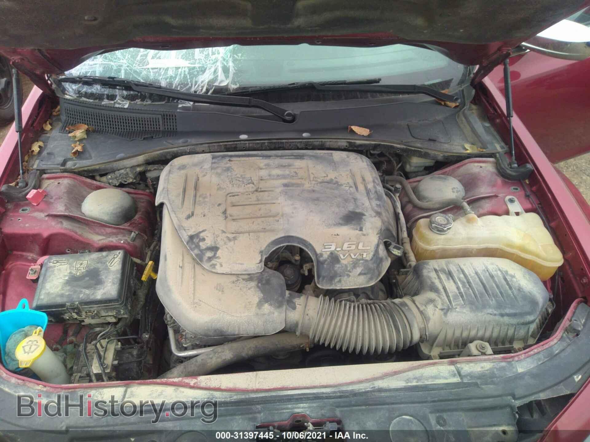 2013 CHRYSLER 300 - VIN: 2C3CCAKG2DH606670 - Фото 10
