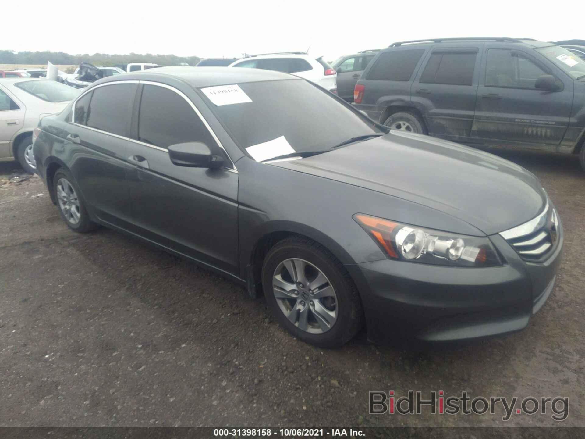 Photo 1HGCP2F4XCA177587 - HONDA ACCORD SDN 2012