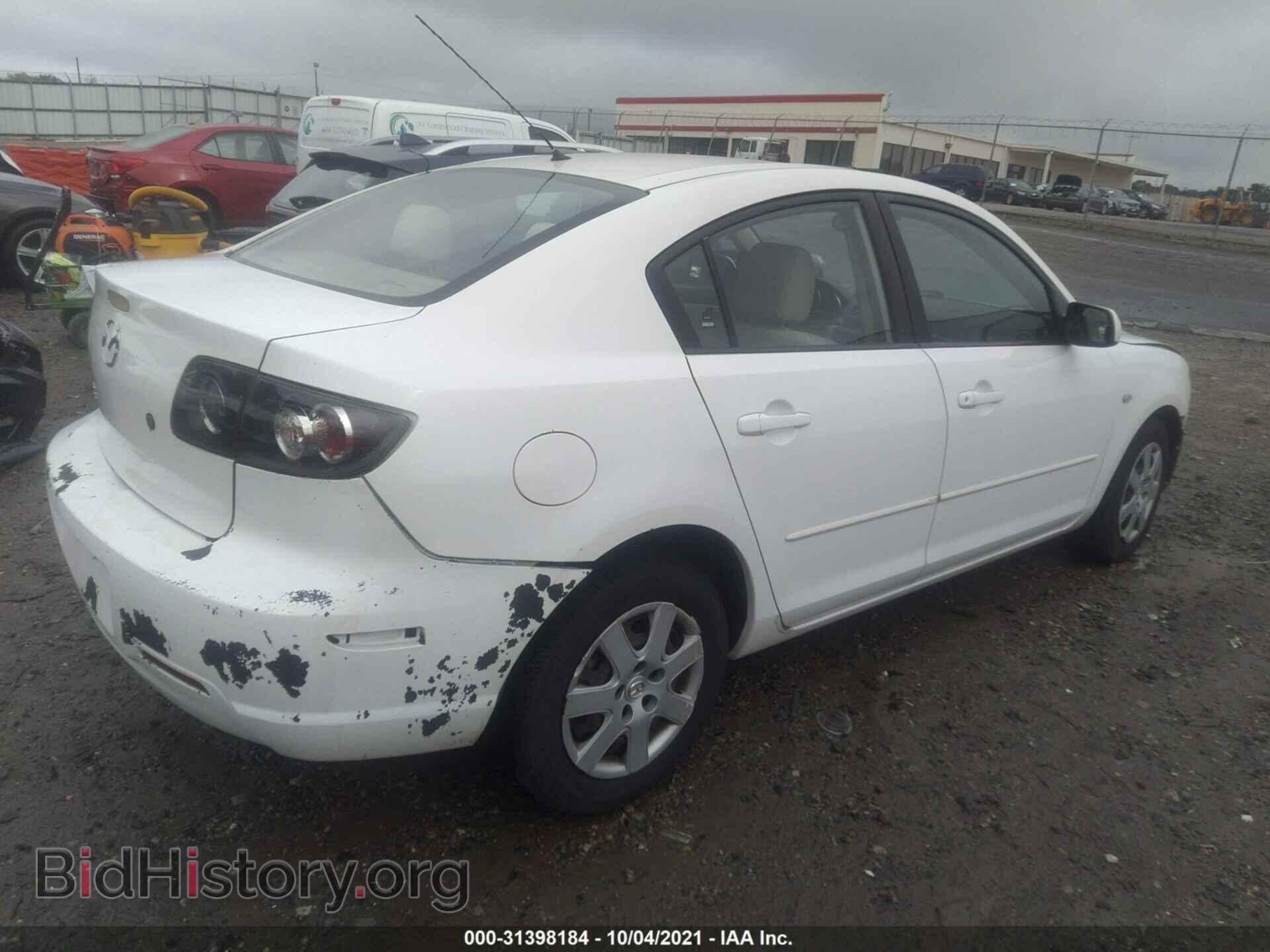 2007 MAZDA MAZDA3 - VIN: JM1BK12F671608541 - Фото 4