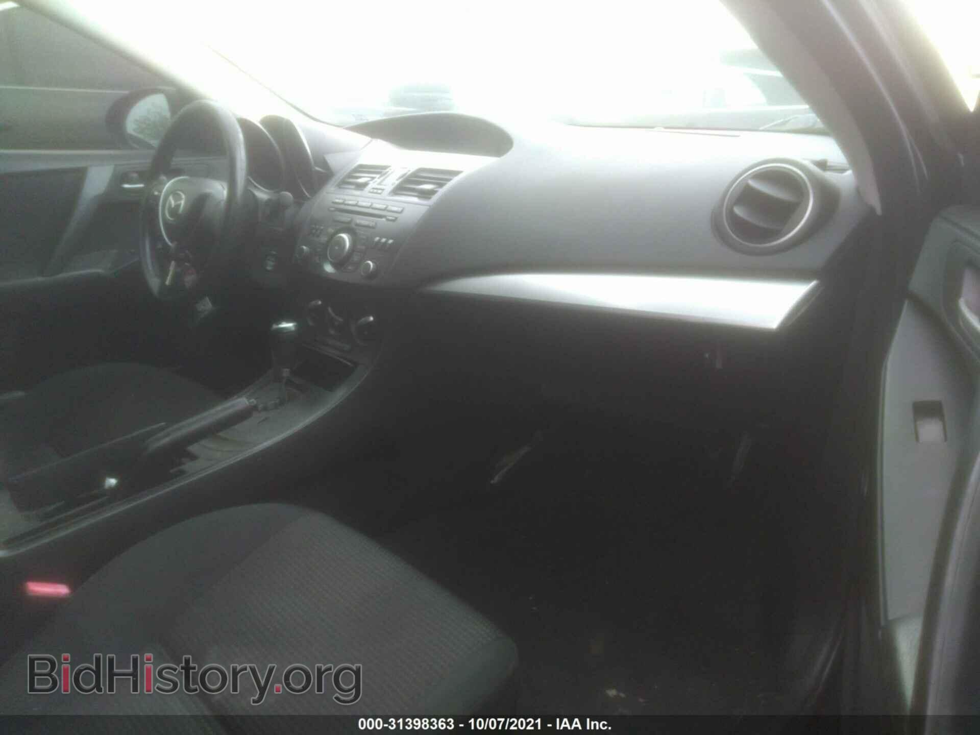 2013 MAZDA MAZDA3 - VIN: JM1BL1TG6D1776616 - Фото 5