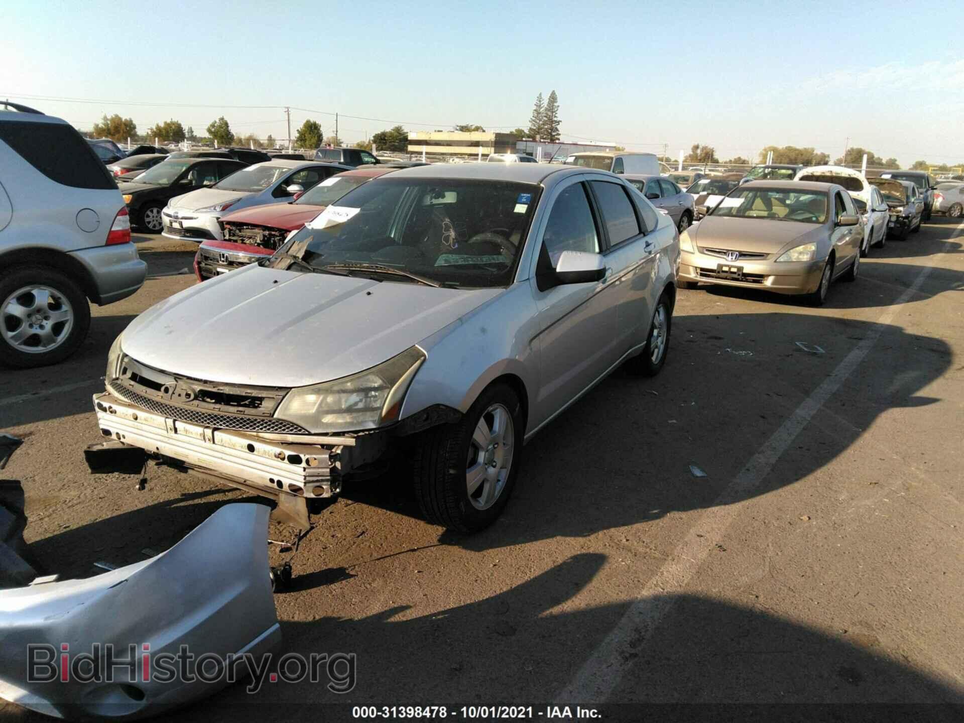 2010 FORD FOCUS - VIN: 1FAHP3GN4AW197454 - Фото 2
