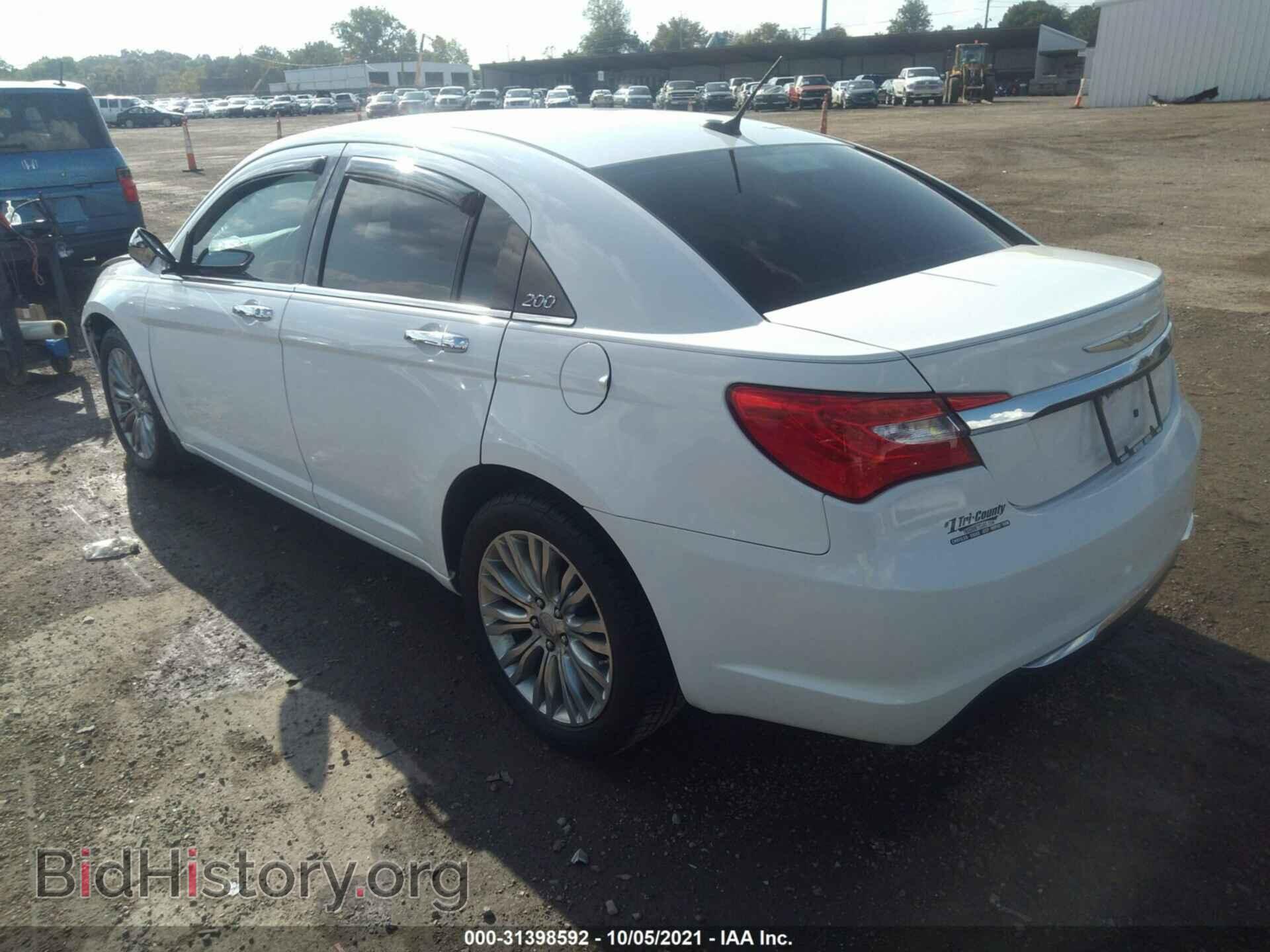 2013 CHRYSLER 200 - VIN: 1C3CCBCG5DN575300 - Фото 3