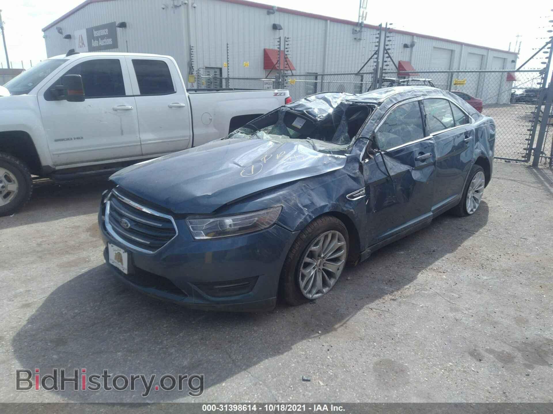 2018 FORD TAURUS - VIN: 1FAHP2F82JG109727 - Photo 2