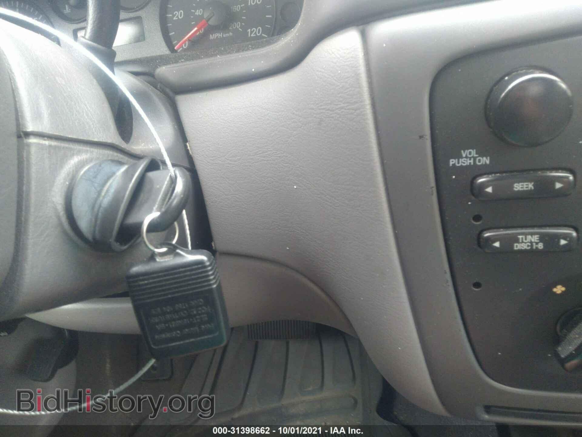 2007 FORD TAURUS - VIN: 1FAFP53U57A155767 - Фото 11