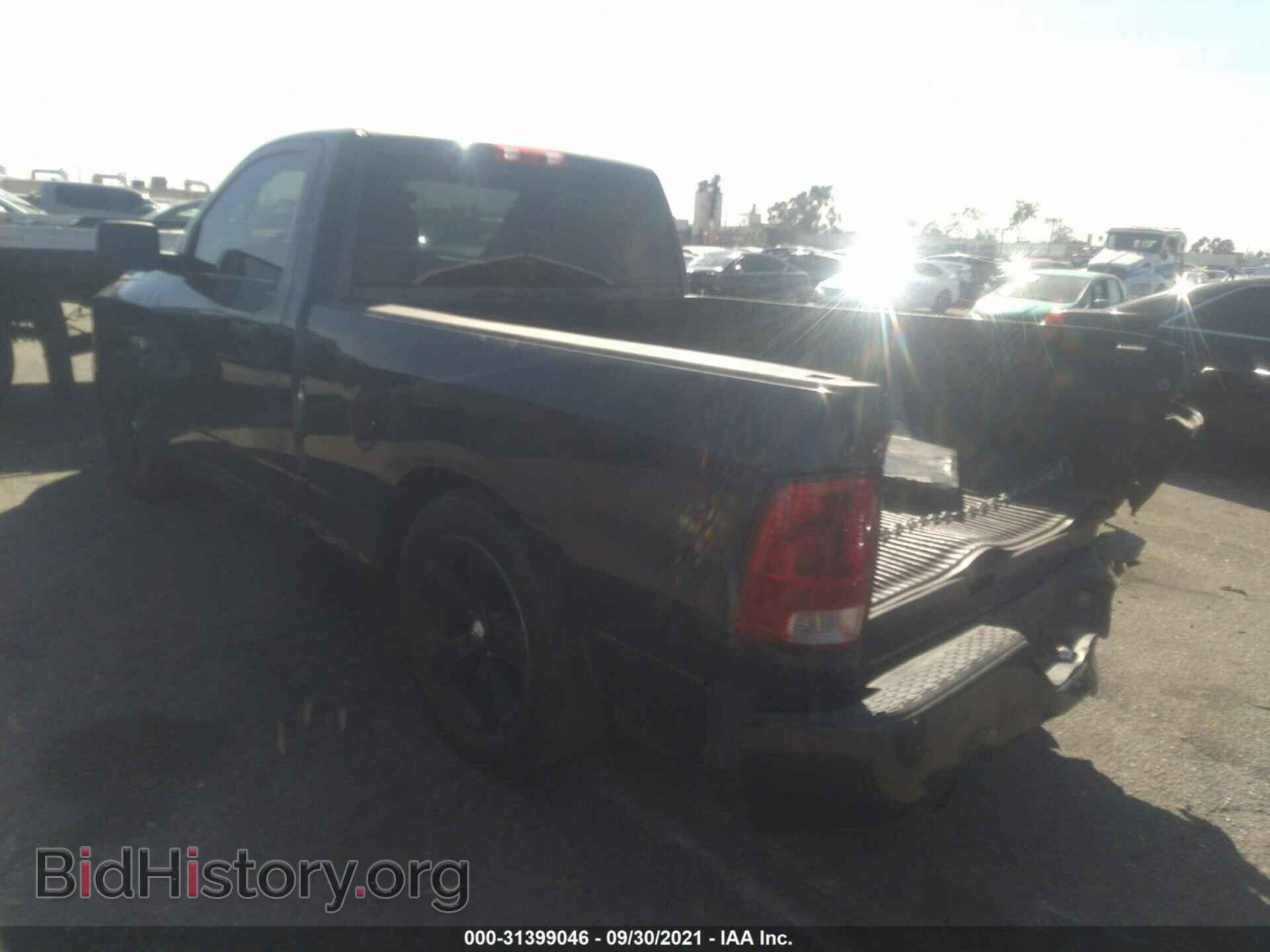 2013 RAM 1500 - VIN: 3C6JR6AT5DG572616 - Photo 3