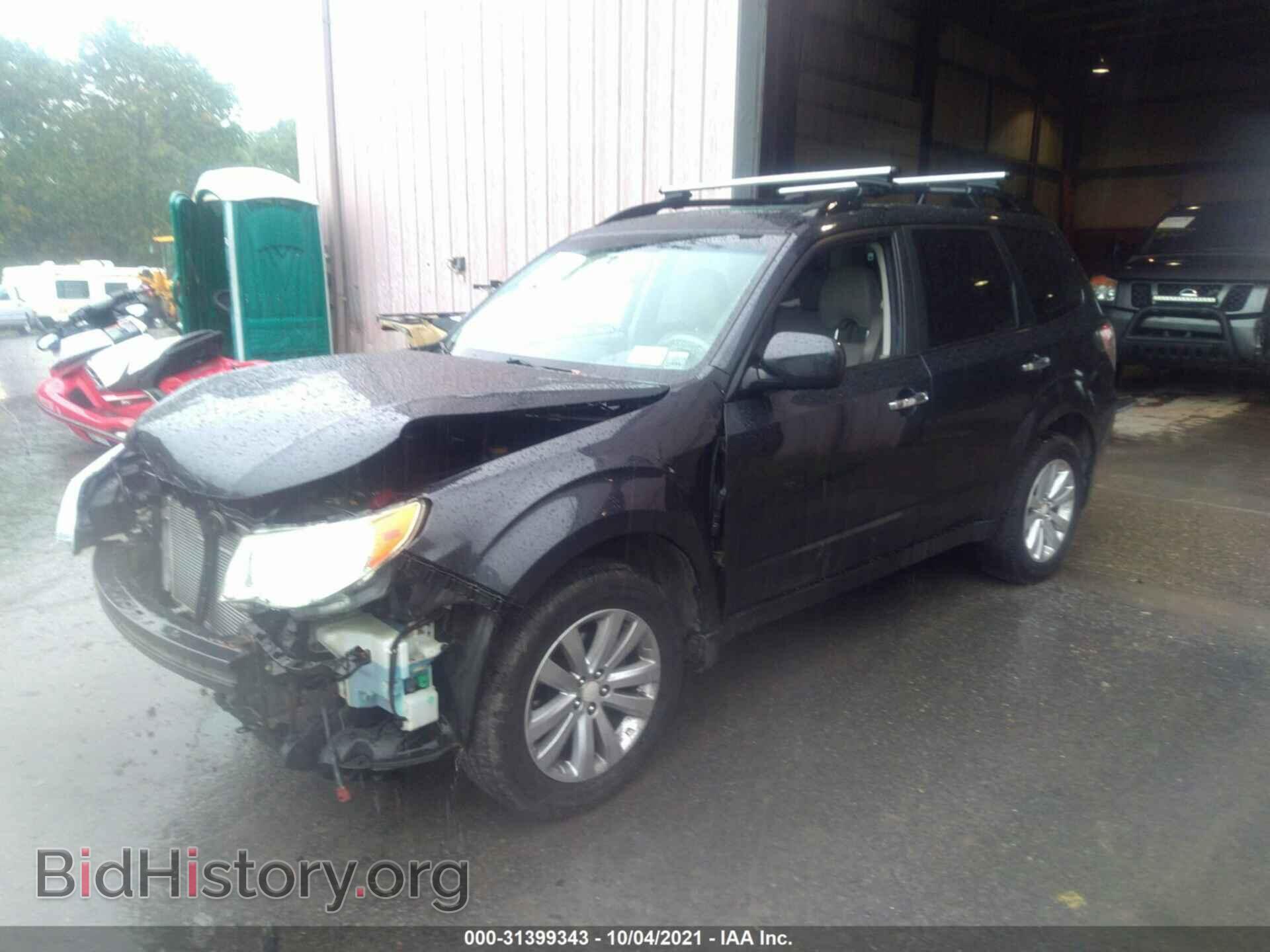 2012 SUBARU FORESTER - VIN: JF2SHAECXCH409740 - Фото 2