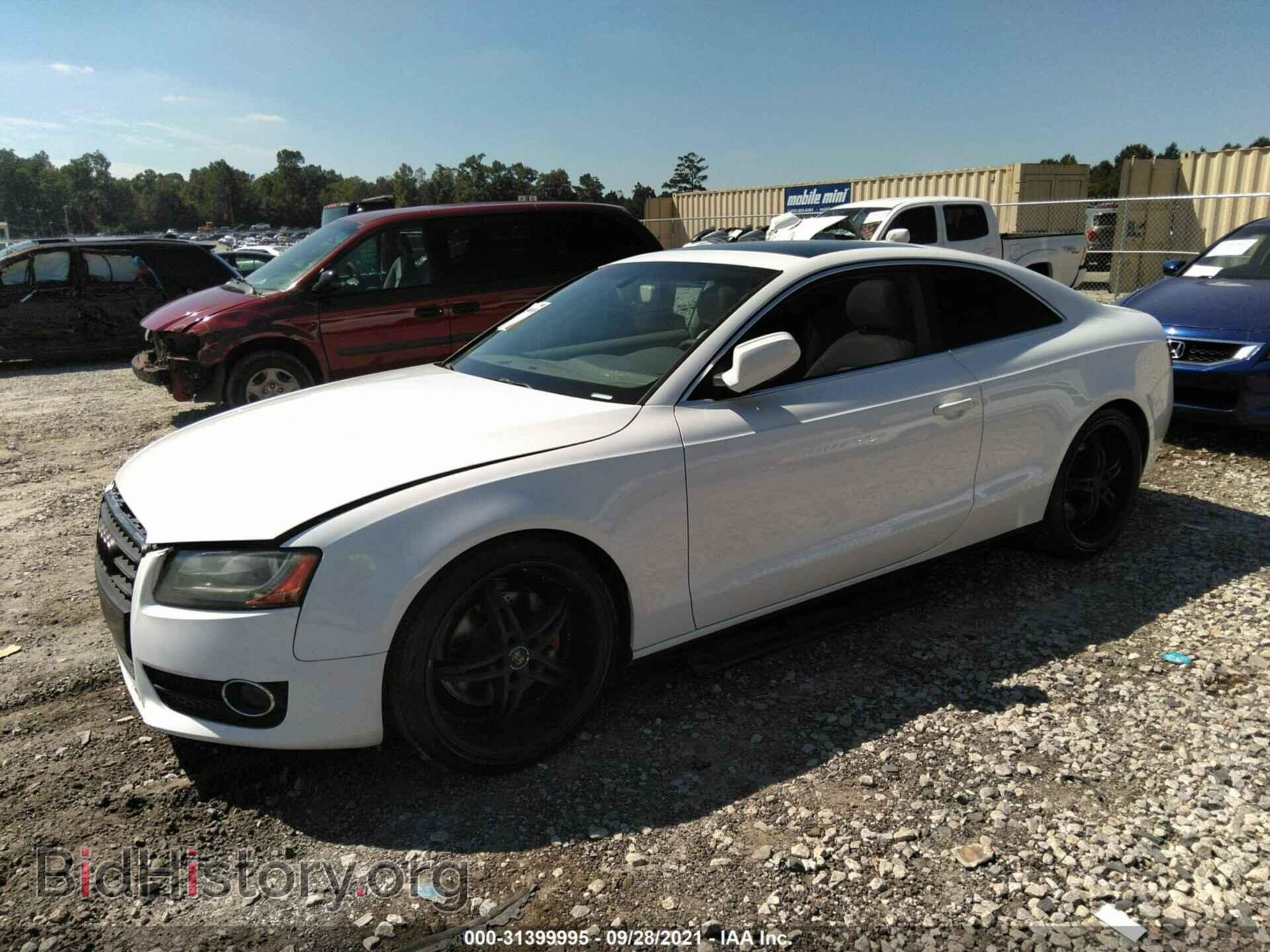2010 AUDI A5 - VIN: WAULFAFR3AA053341 - Photo 2