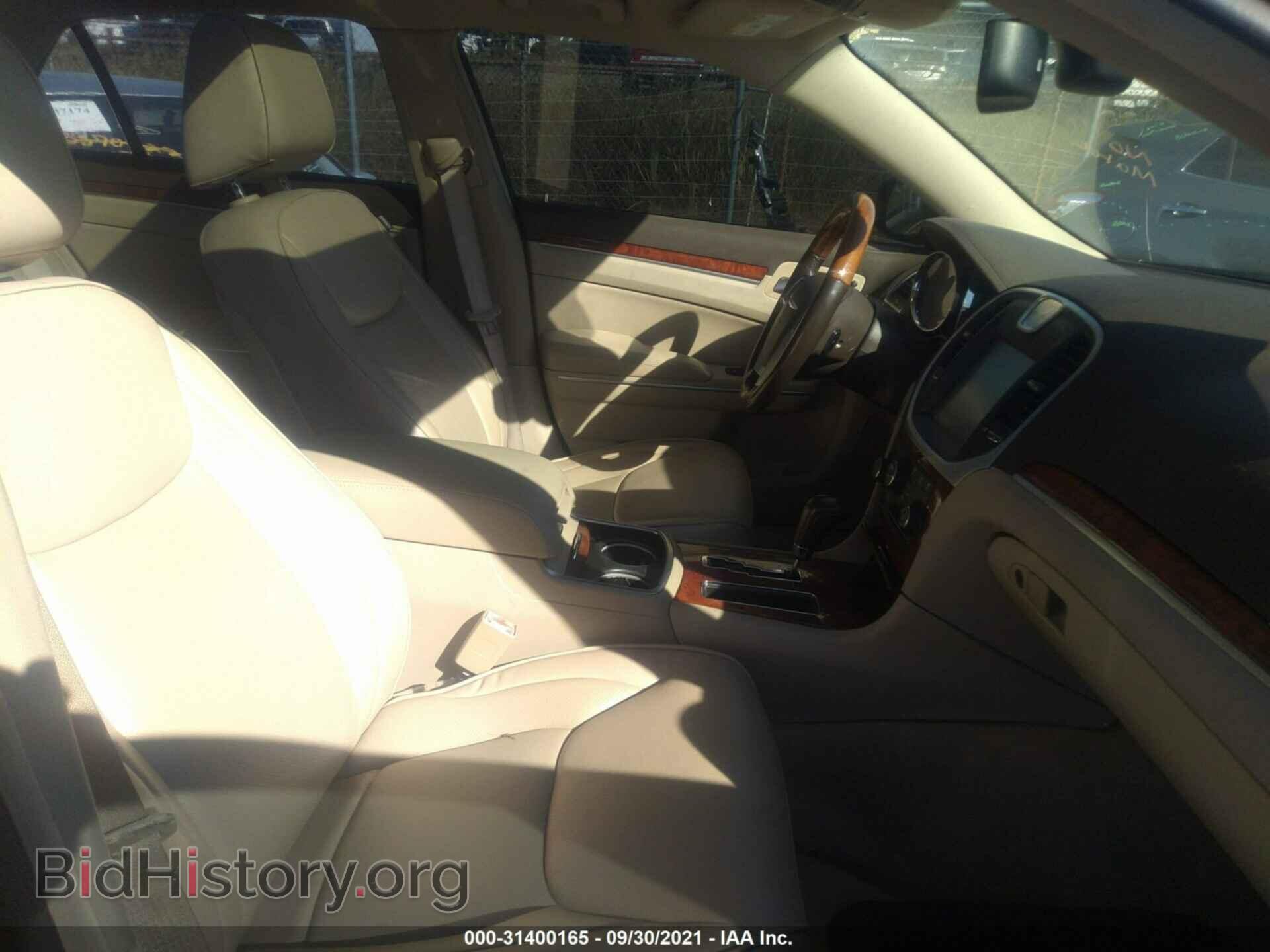 2011 CHRYSLER 300 - VIN: 2C3CA6CT2BH518889 - Фото 5