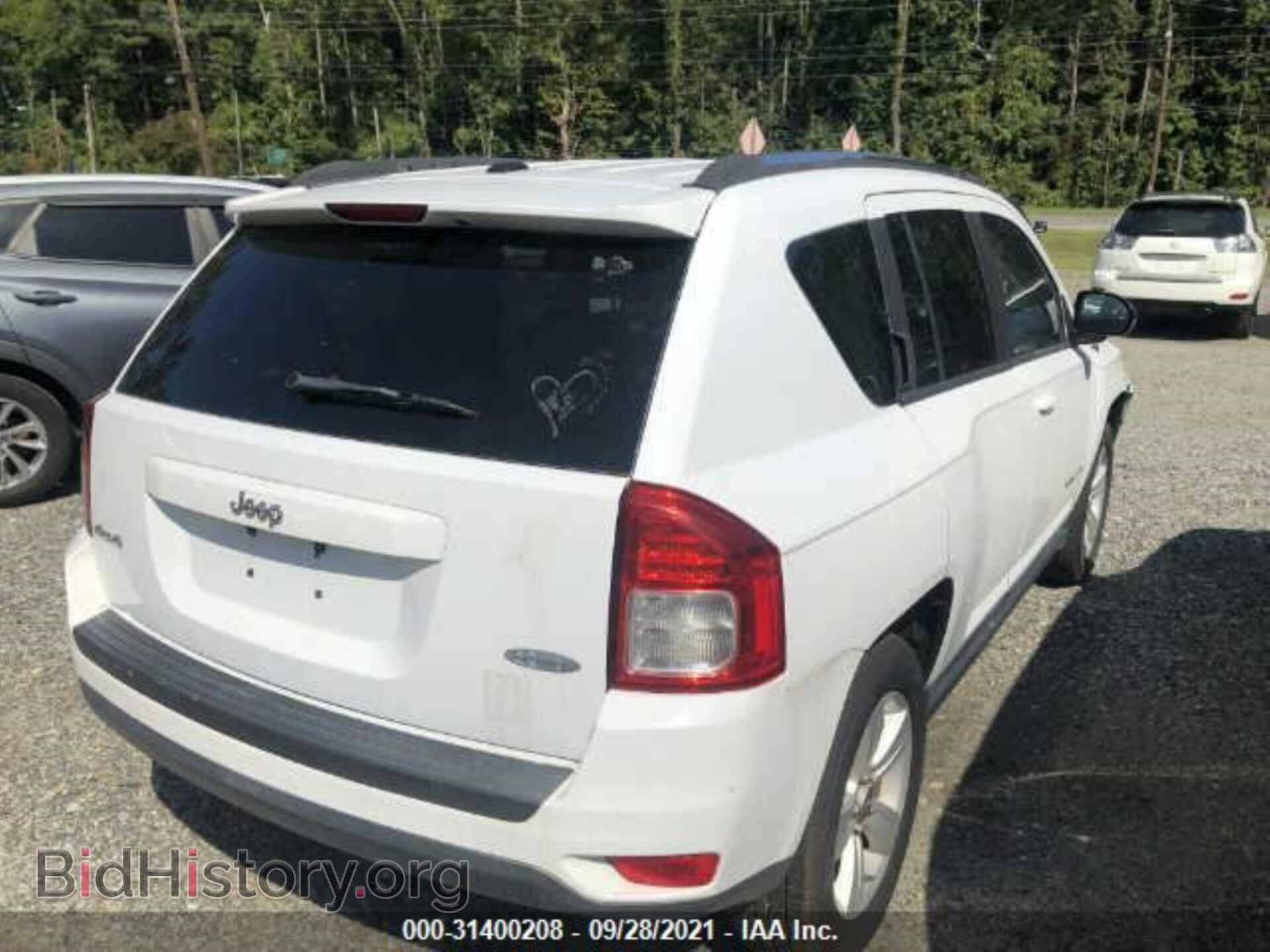 2011 JEEP COMPASS - VIN: 1J4NF1FB4BD277131 - Фото 2