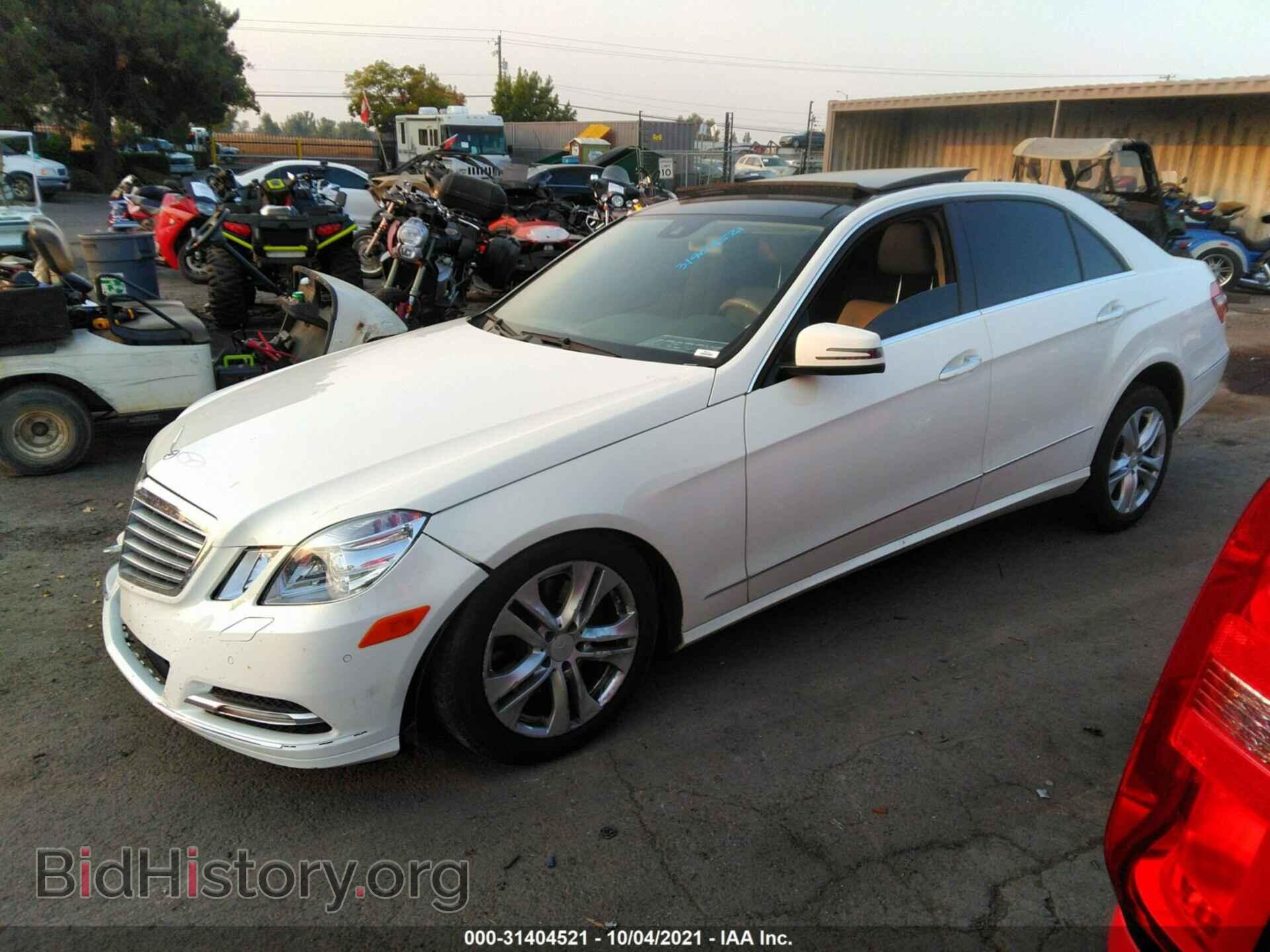 2011 MERCEDES-BENZ E-CLASS - VIN: WDDHF8HB5BA272181 - Фото 2