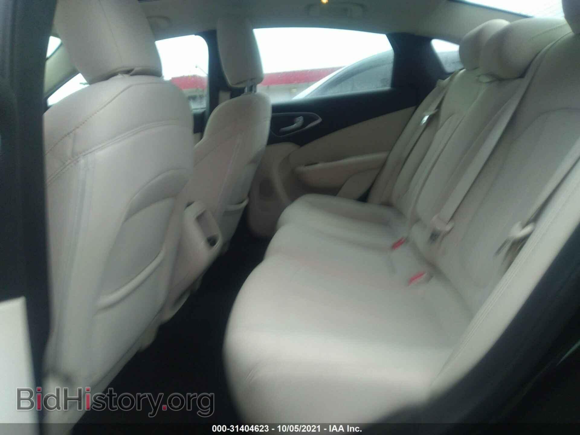 2015 CHRYSLER 200 - VIN: 1C3CCCAB5FN564880 - Фото 8