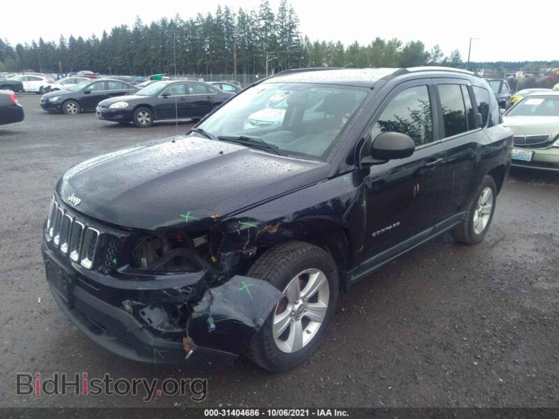 2011 Jeep COMPASS (VIN 1J4NF1FB0BD164339) — фото 2 из 12