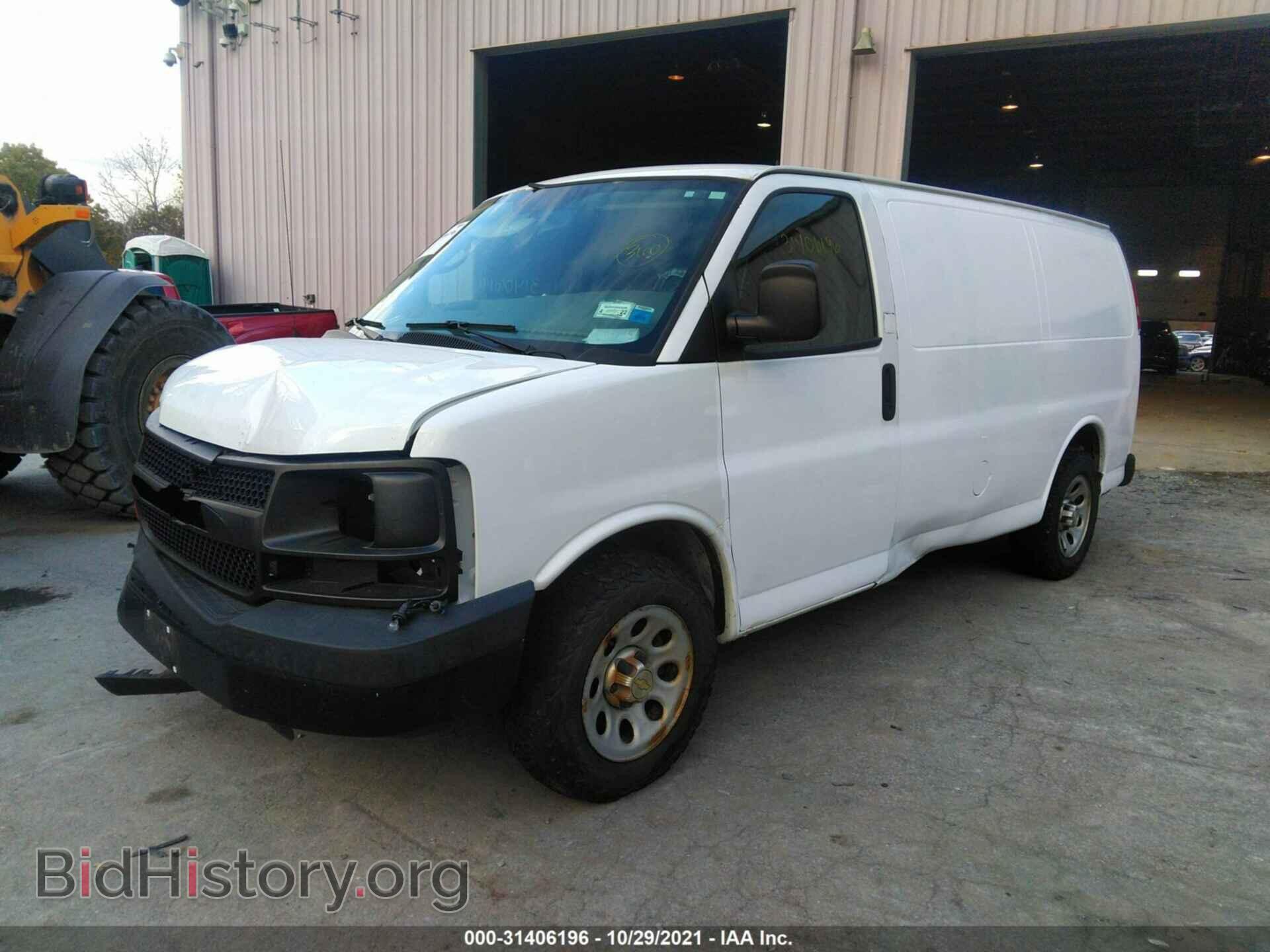 2014 CHEVROLET EXPRESS CARGO VAN - VIN: 1GCSGAFX4E1168188 - Photo 2