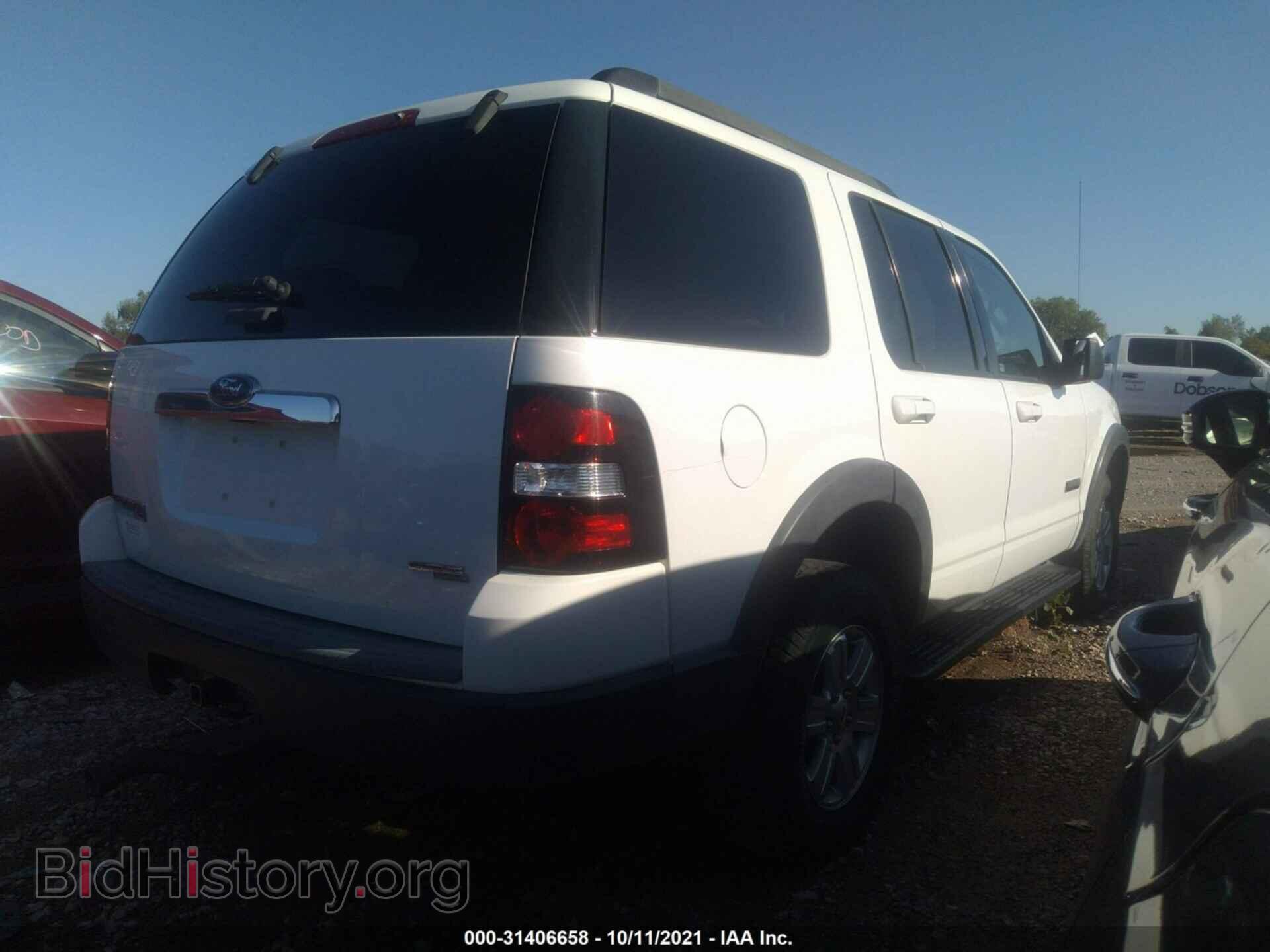 2007 FORD EXPLORER - VIN: 1FMEU63E97UB35724 - Фото 4