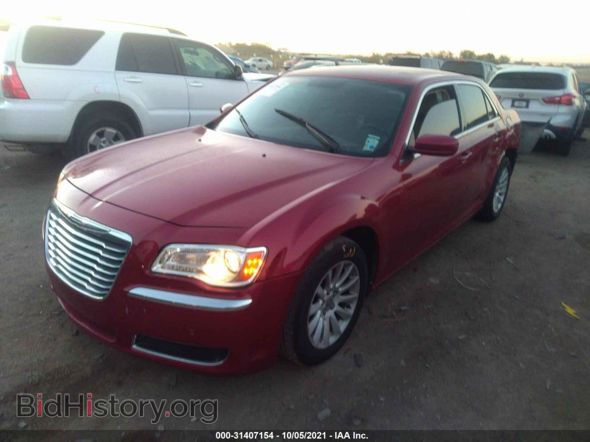 2012 CHRYSLER 300 - VIN: 2C3CCAAGXCH166469 - Photo 2