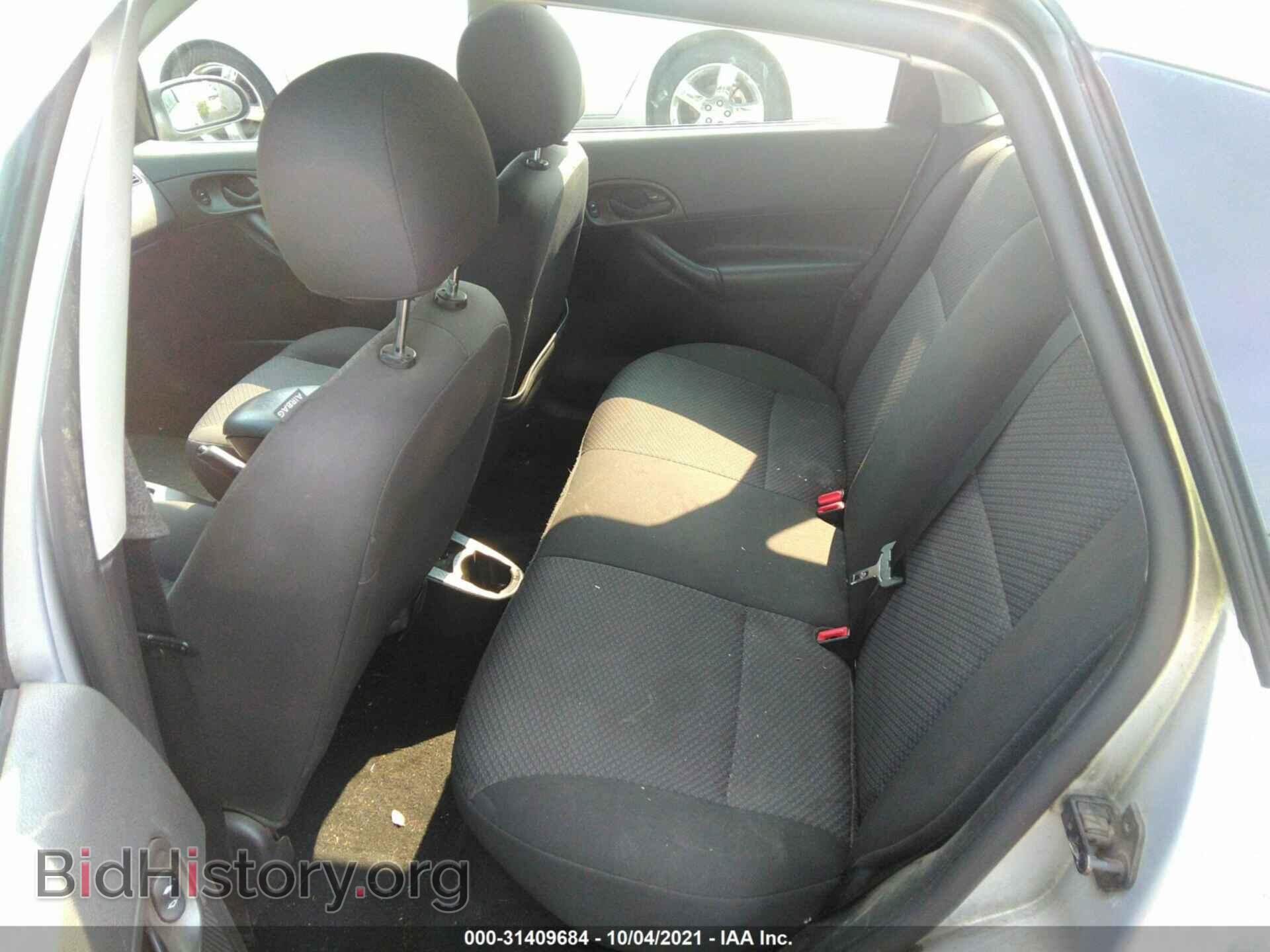 2006 FORD FOCUS - VIN: 1FAHP37N36W186484 - Фото 8