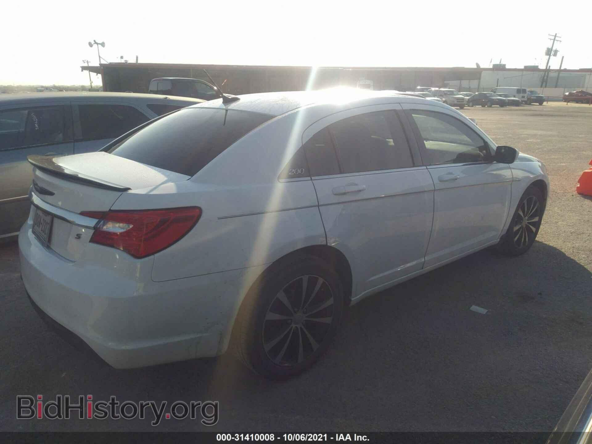 2014 CHRYSLER 200 - VIN: 1C3CCBBGXEN172609 - Фото 4